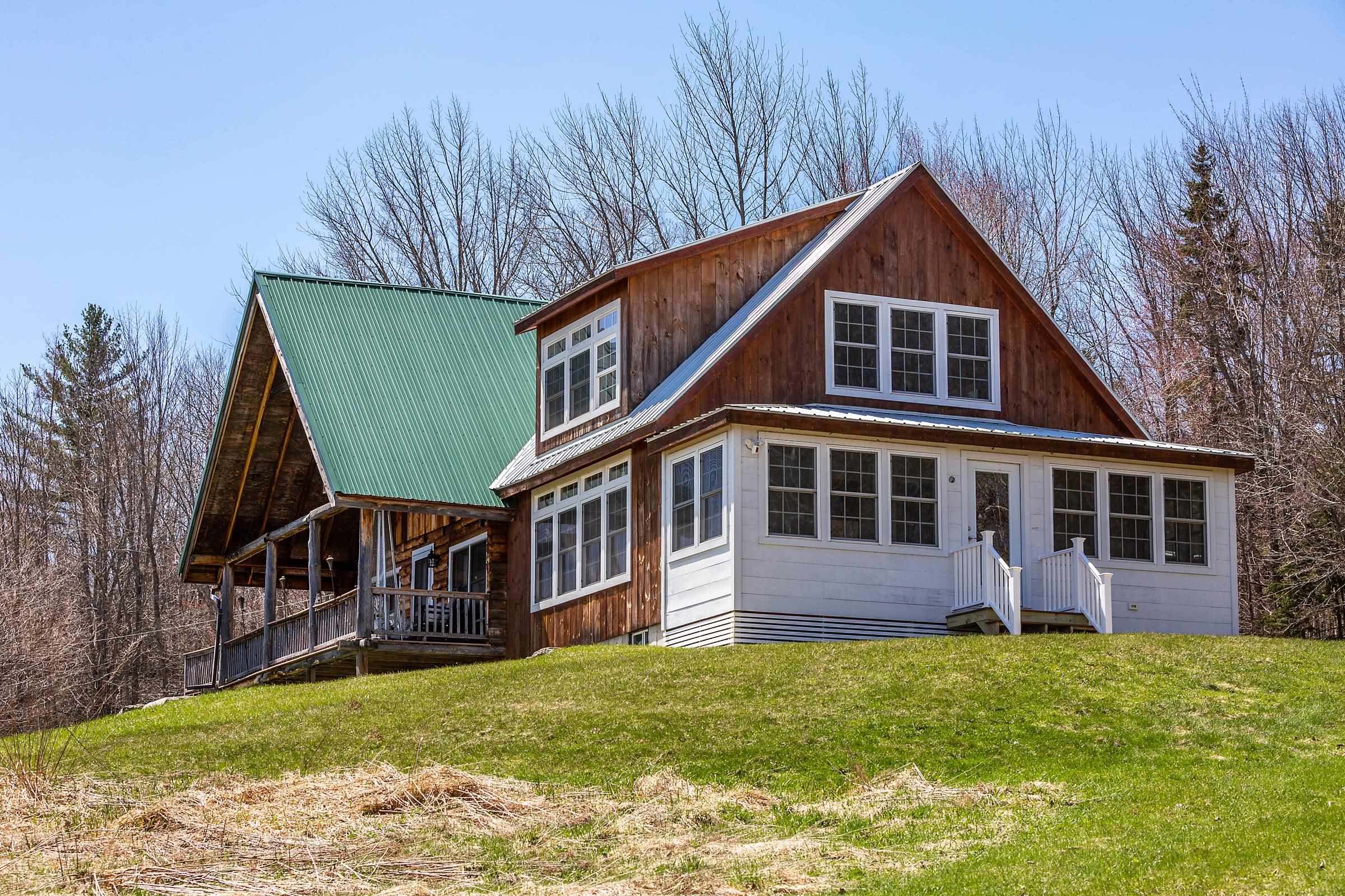 135 Greendale Road Mount Holly, VT |  Photo