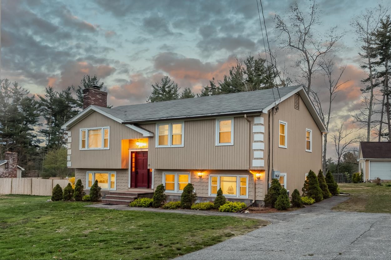 25 Gilcreast Road, Londonderry, NH 03053