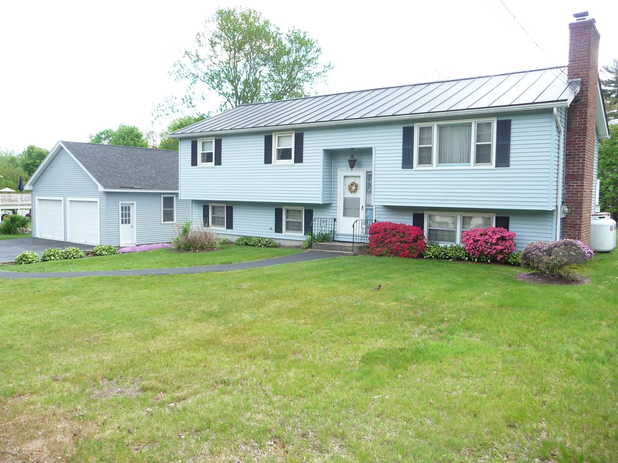 16 Crockett Drive Goffstown, NH Photo