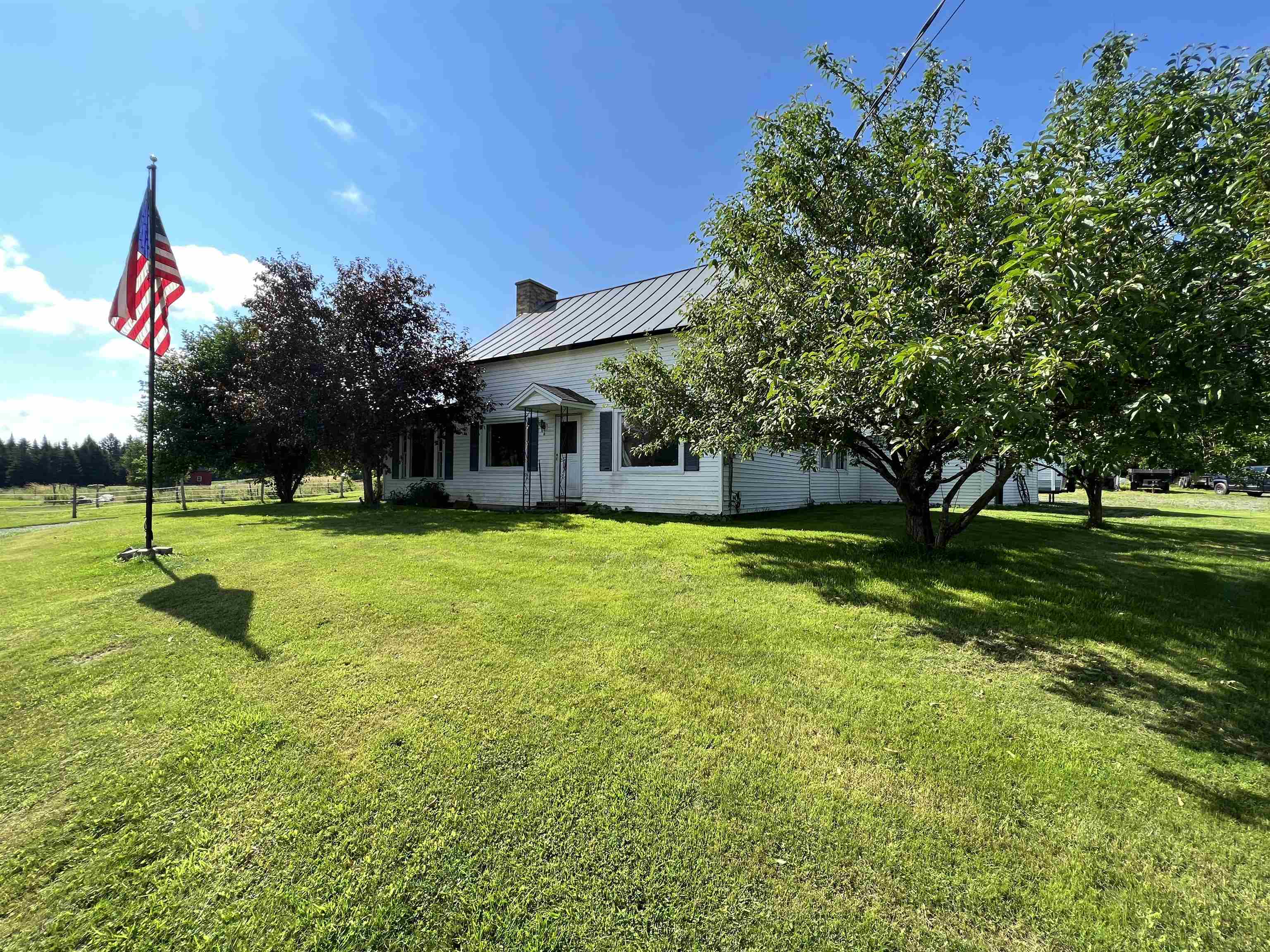 89 Crawford Road, Clarksville, NH 03592