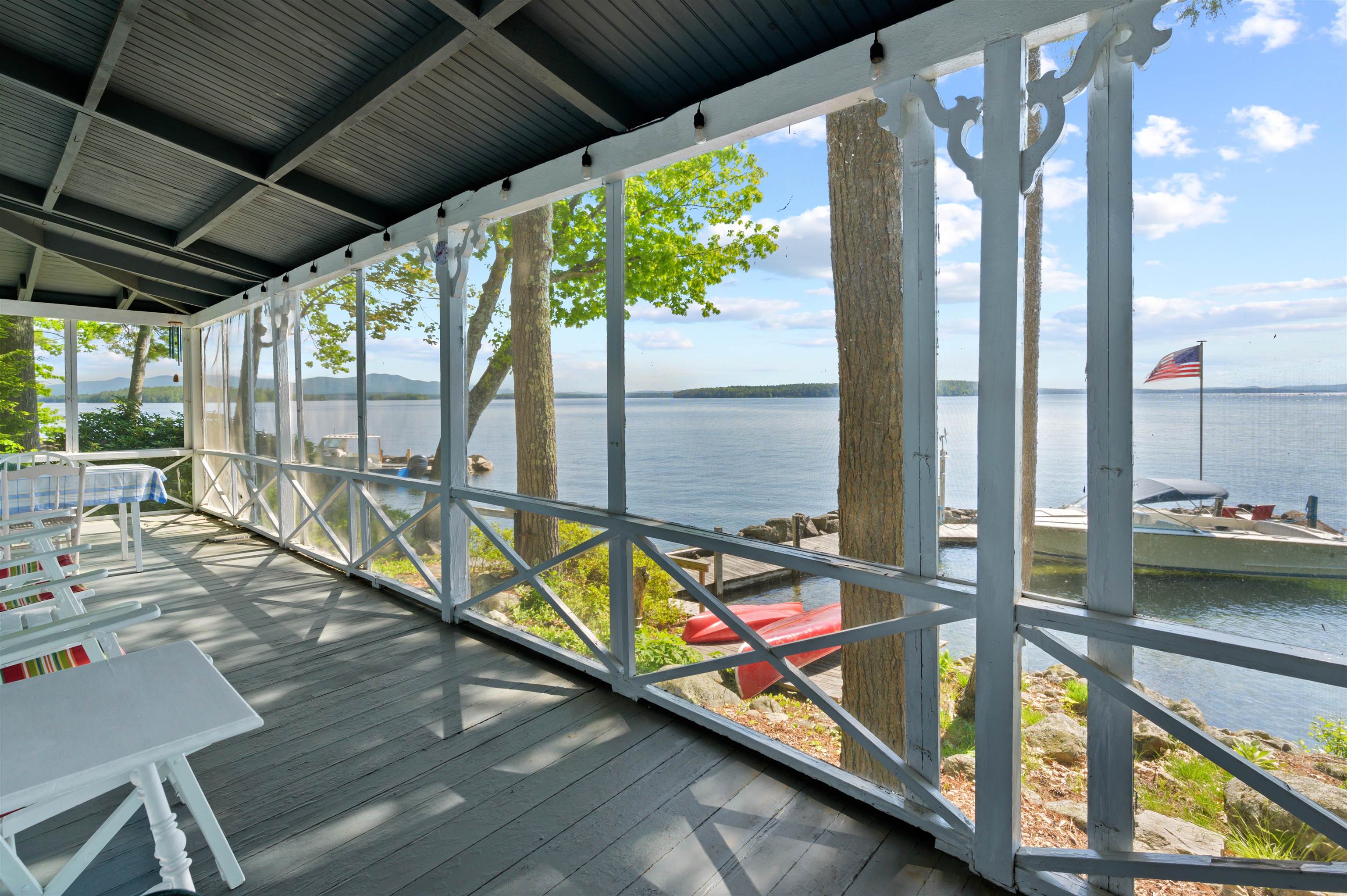 Lake Winnipesaukee waterfront homes in Gilford NH Gilford NH Real Estate