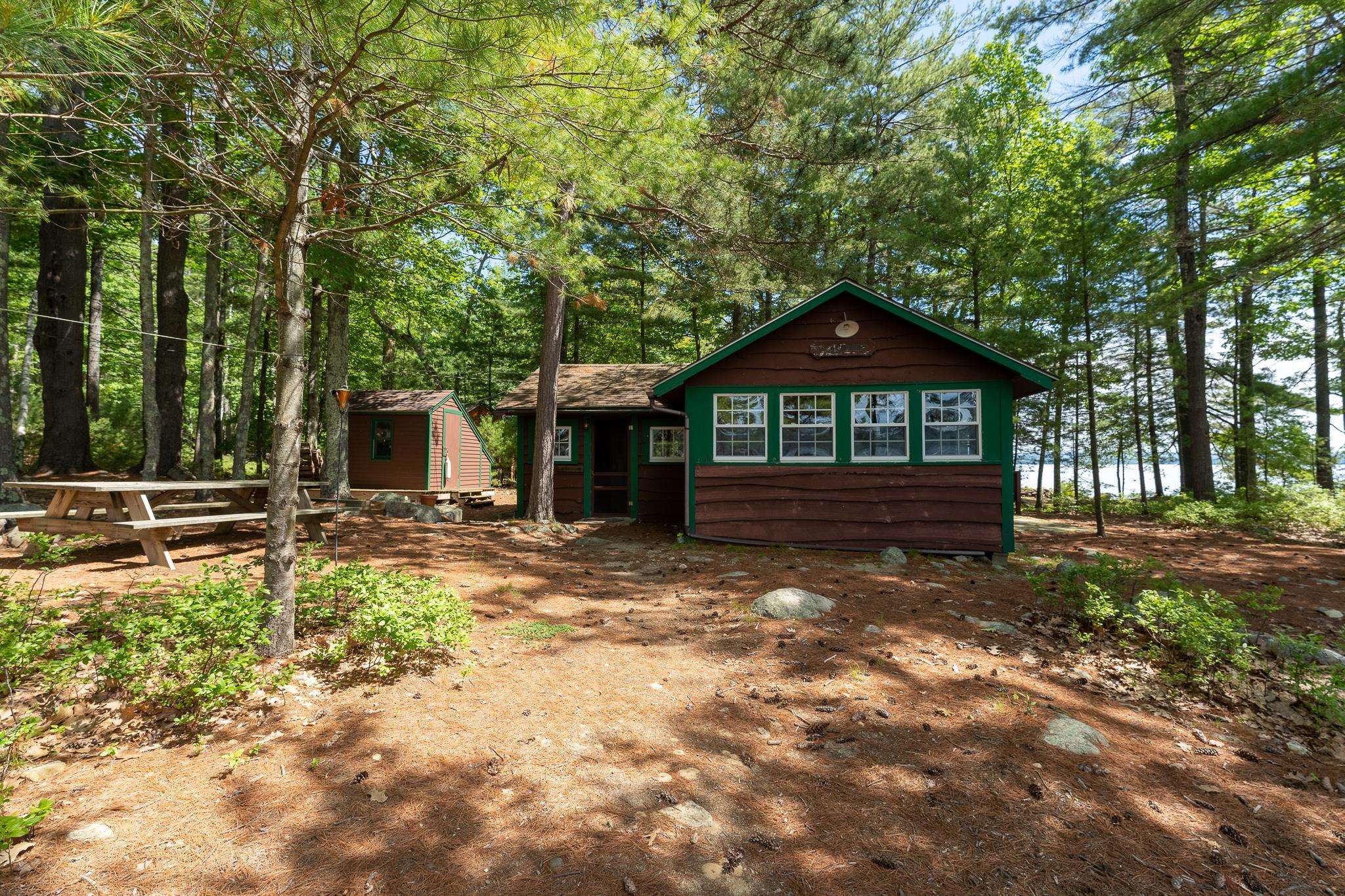 GILFORD NH Lake House for sale $$799,800 | $1,061 per sq.ft.