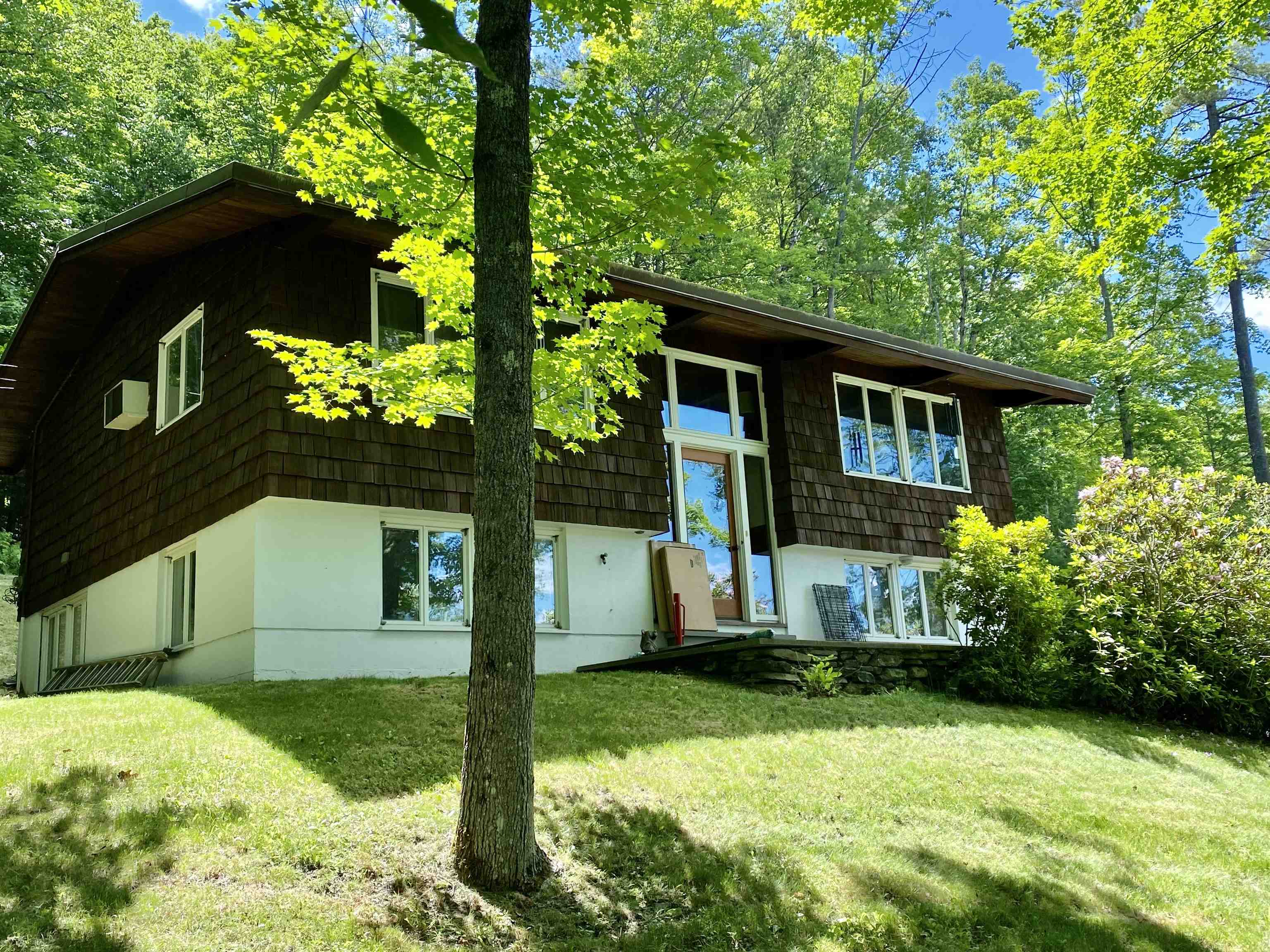 Hanover New Hampshire Homes For Sale page 1