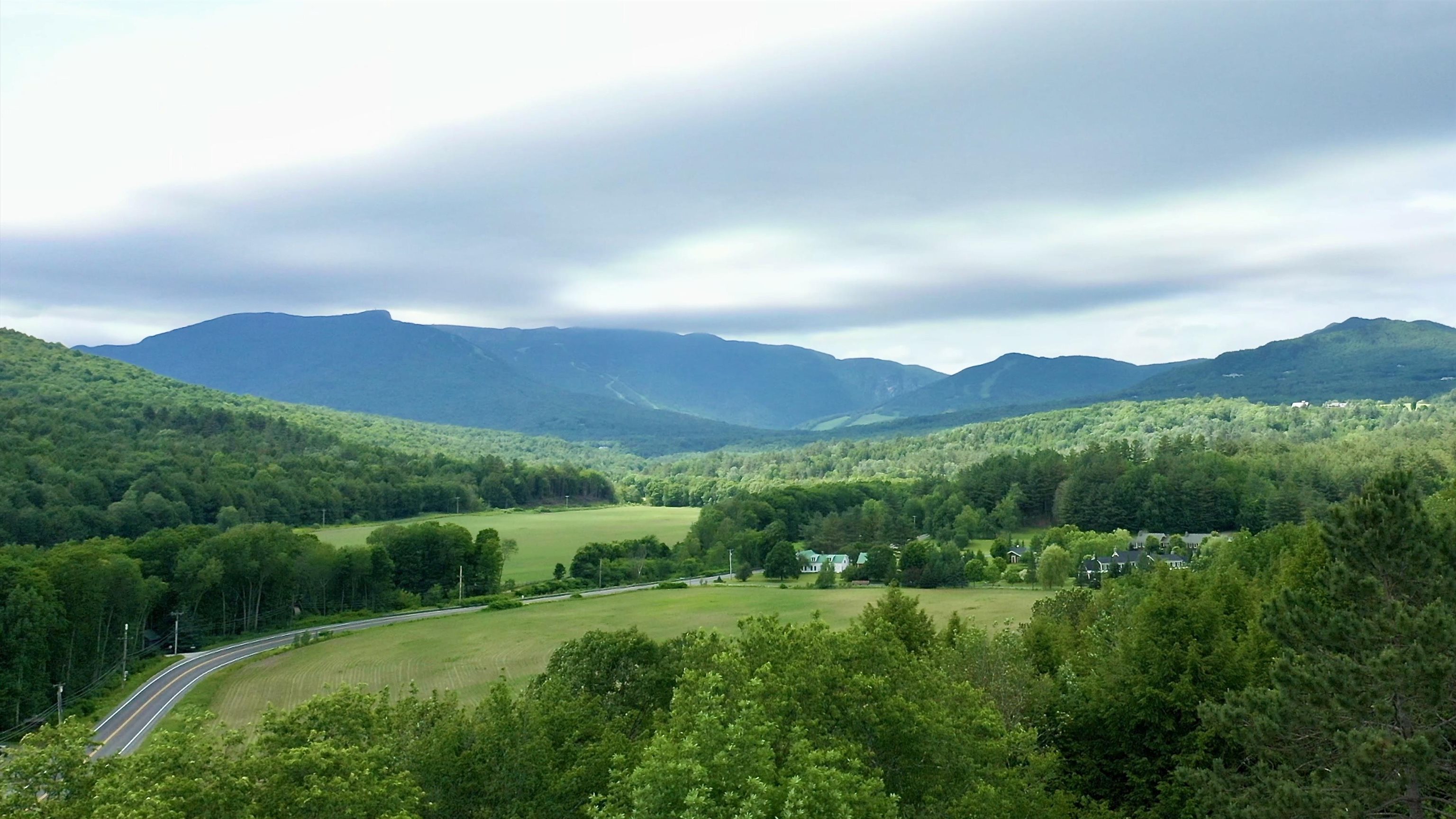 Photo of 2438 Mountain Road Road Stowe VT 05672