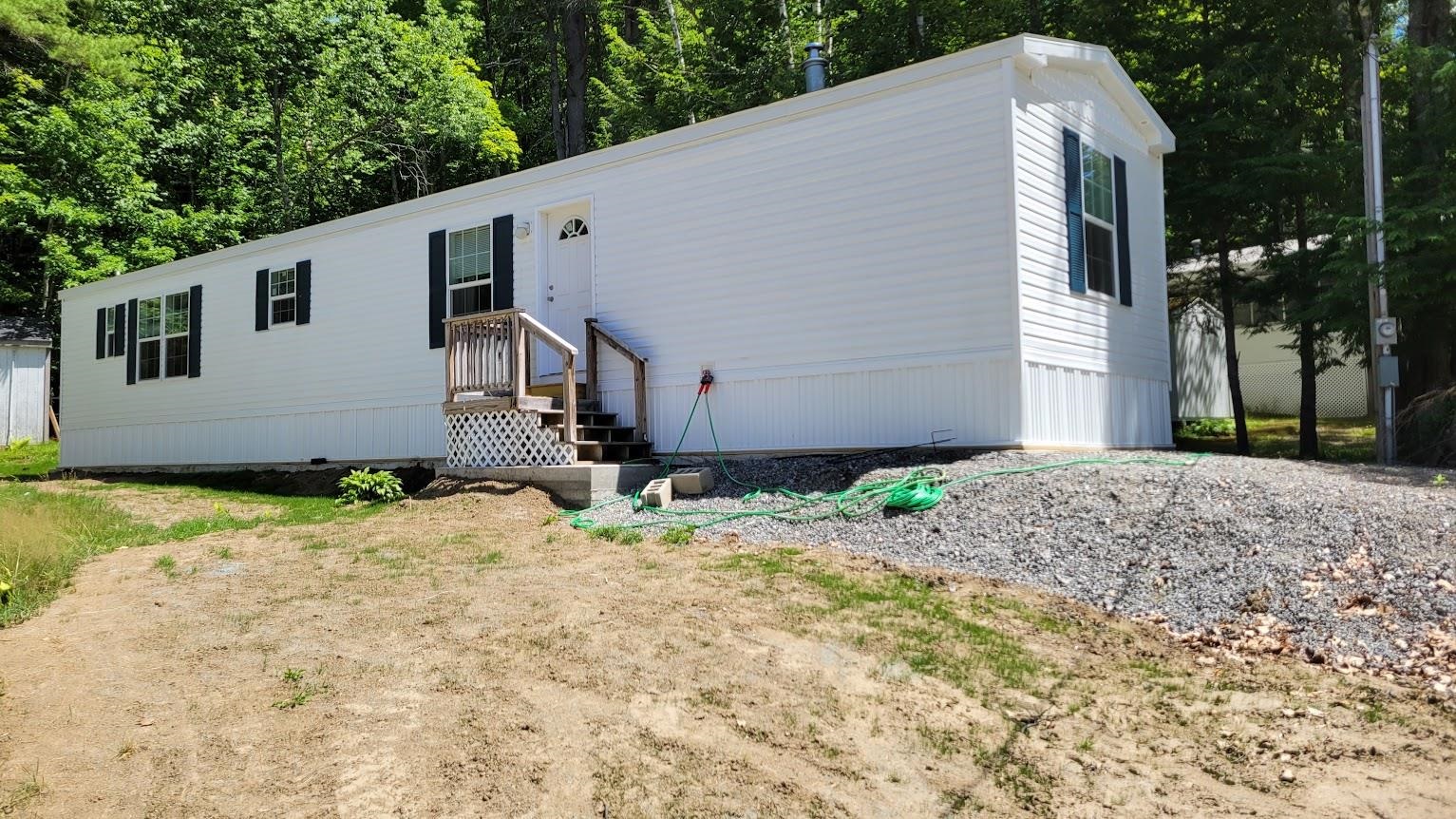 GILFORD NH Home for sale $$275,000 | $281 per sq.ft.