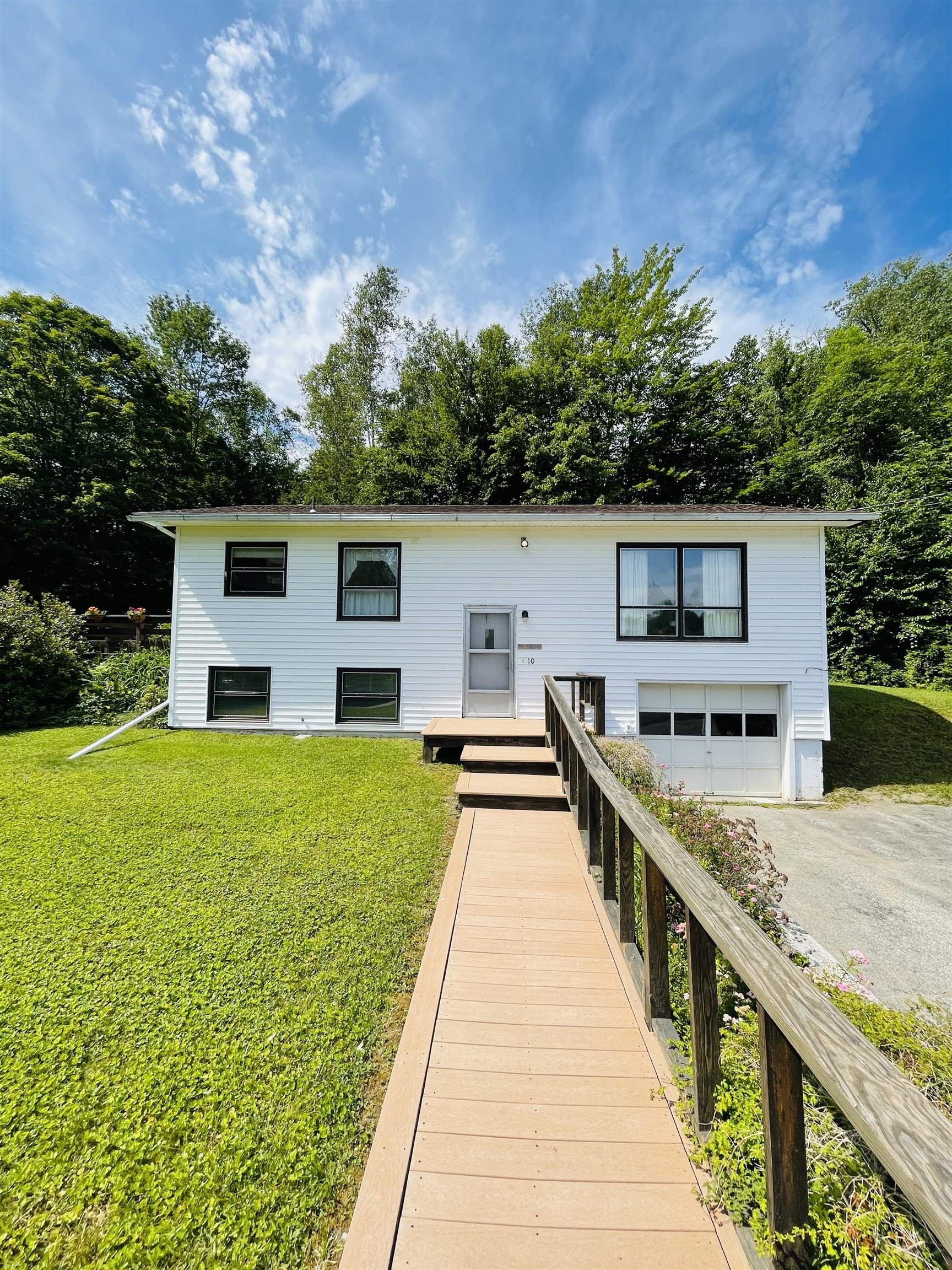 10 Kings Row Barre Town, VT |  Photo