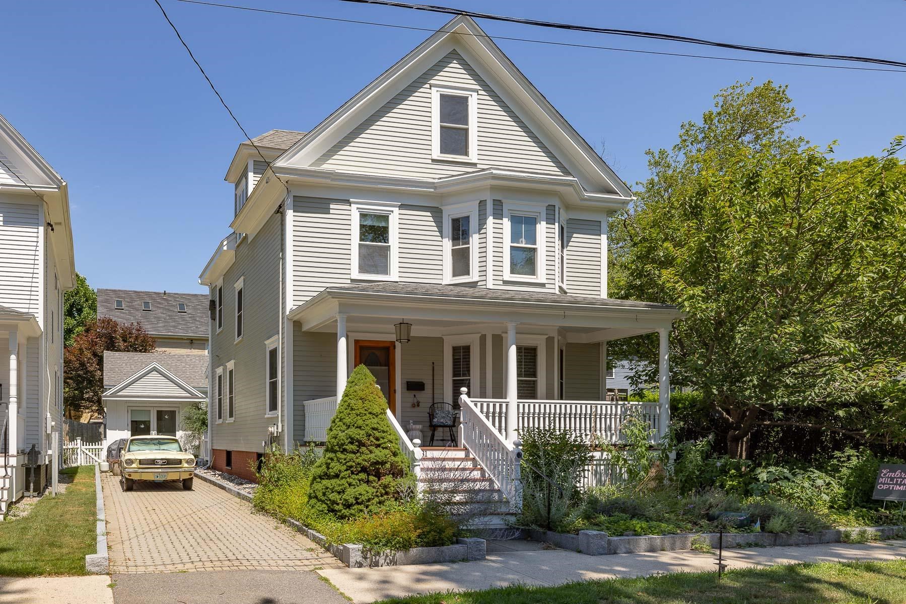 81 Lincoln Avenue, Portsmouth, NH 03801