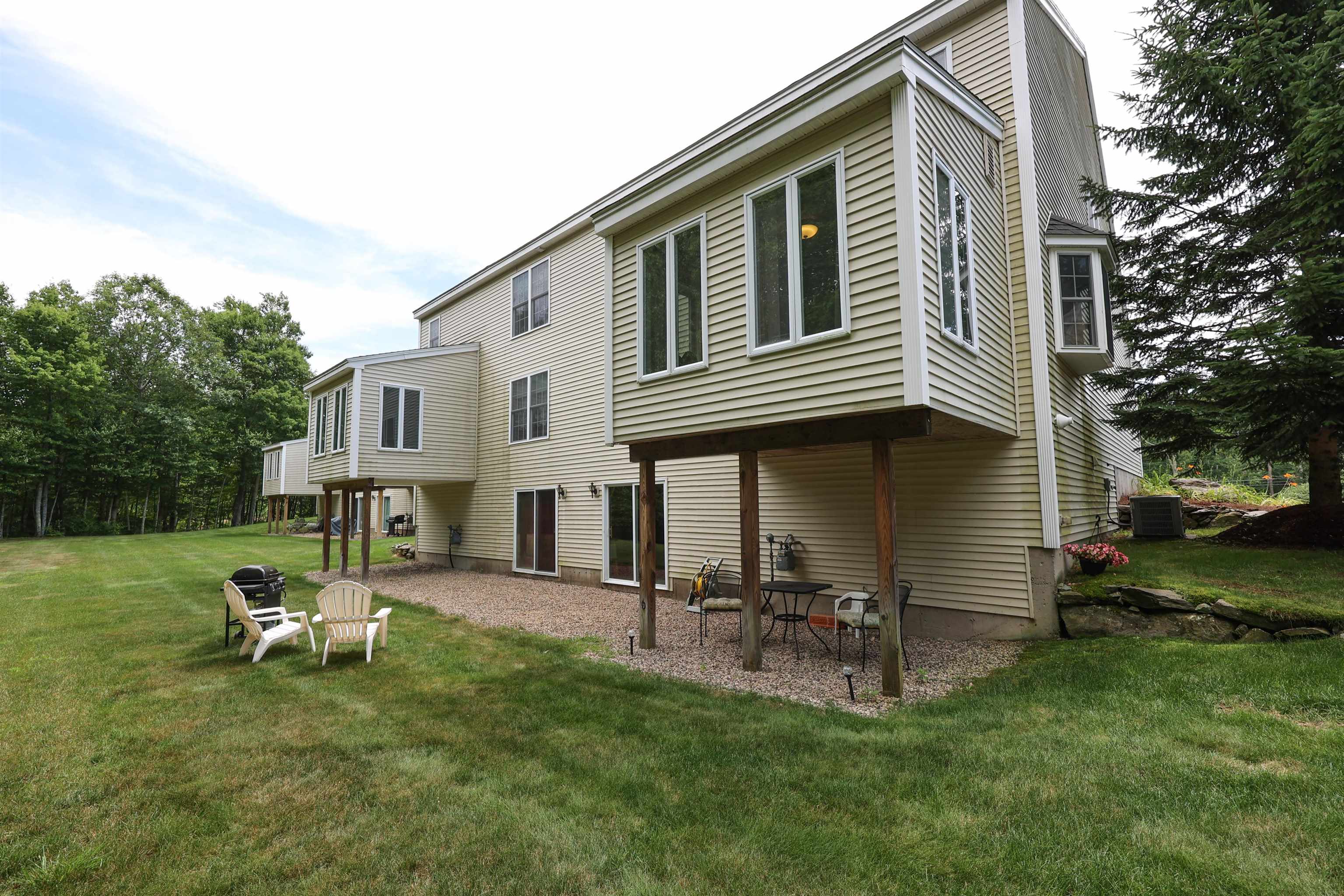 14 Arrow Lane