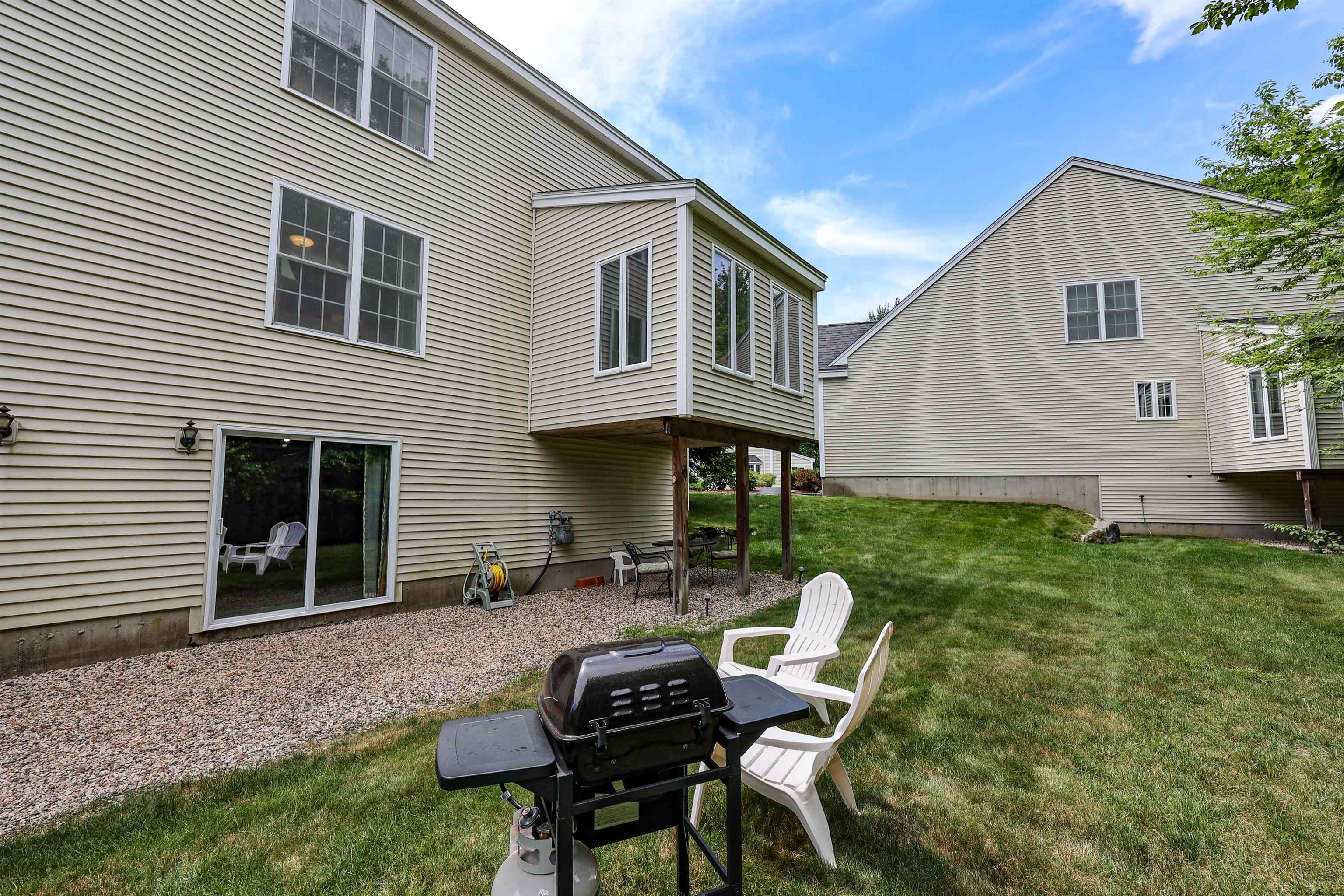 14 Arrow Lane