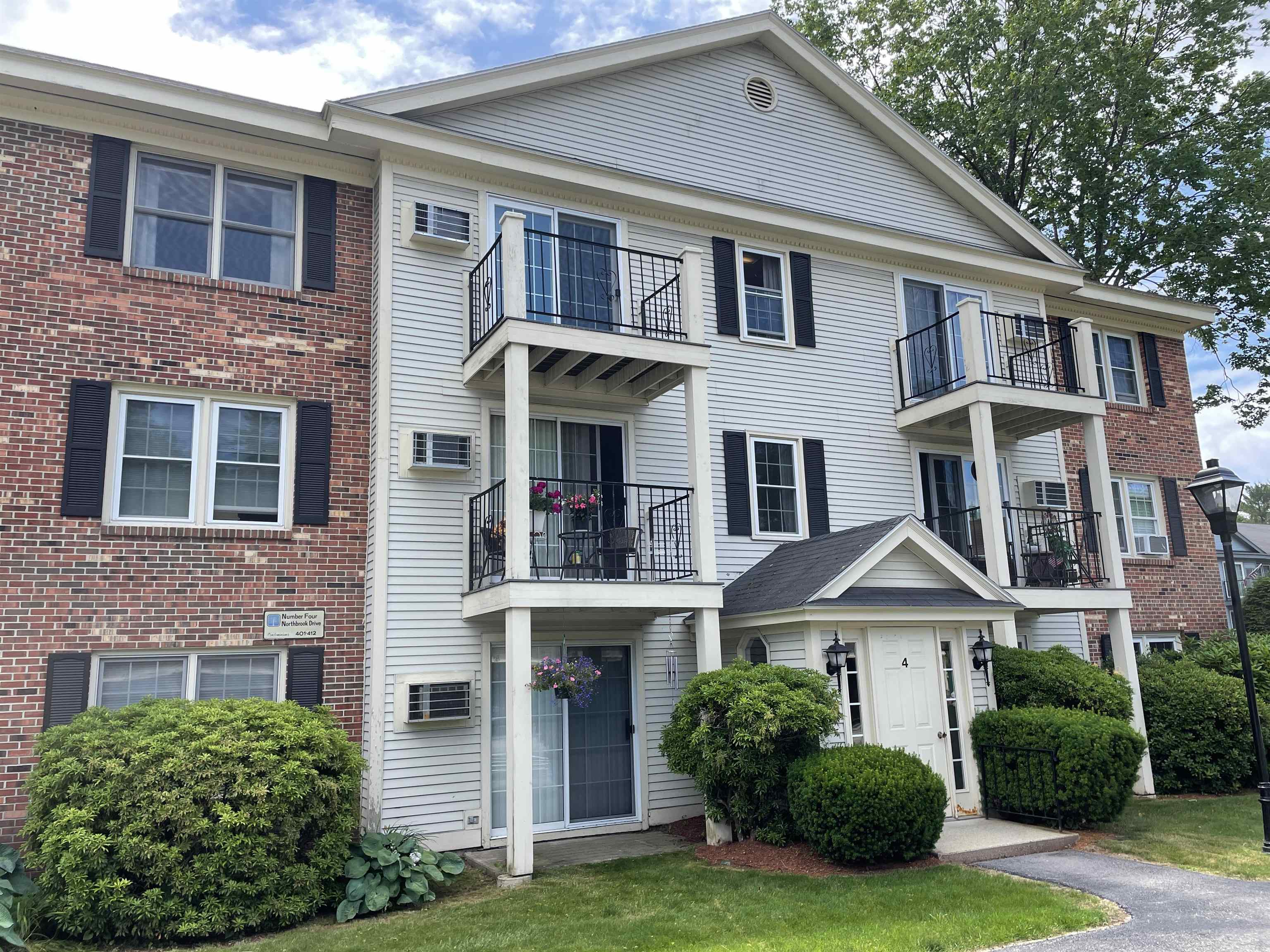 4 NORTHBROOK DRIVE, 409, Manchester, NH 03102 PrimeMLS