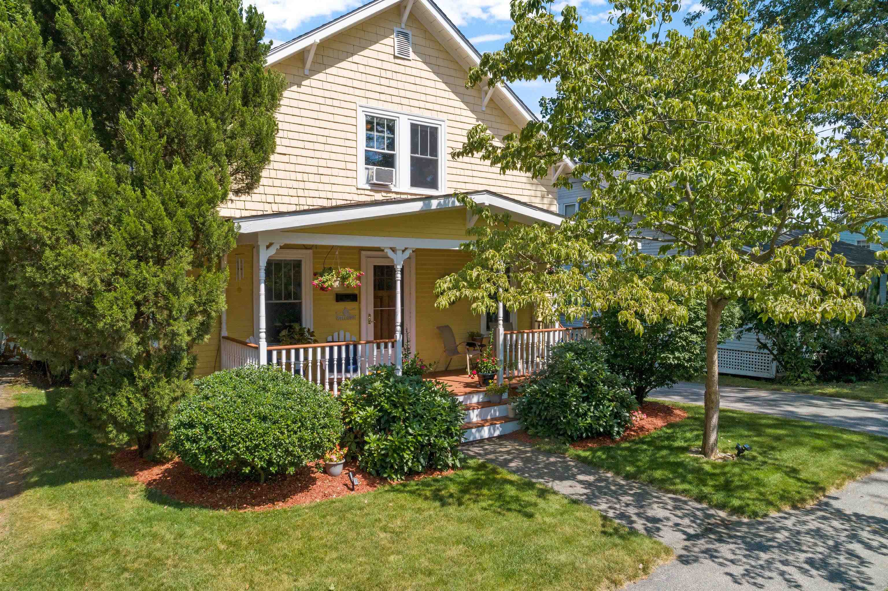 65 RAY STREET, Manchester, NH 03104 PrimeMLS