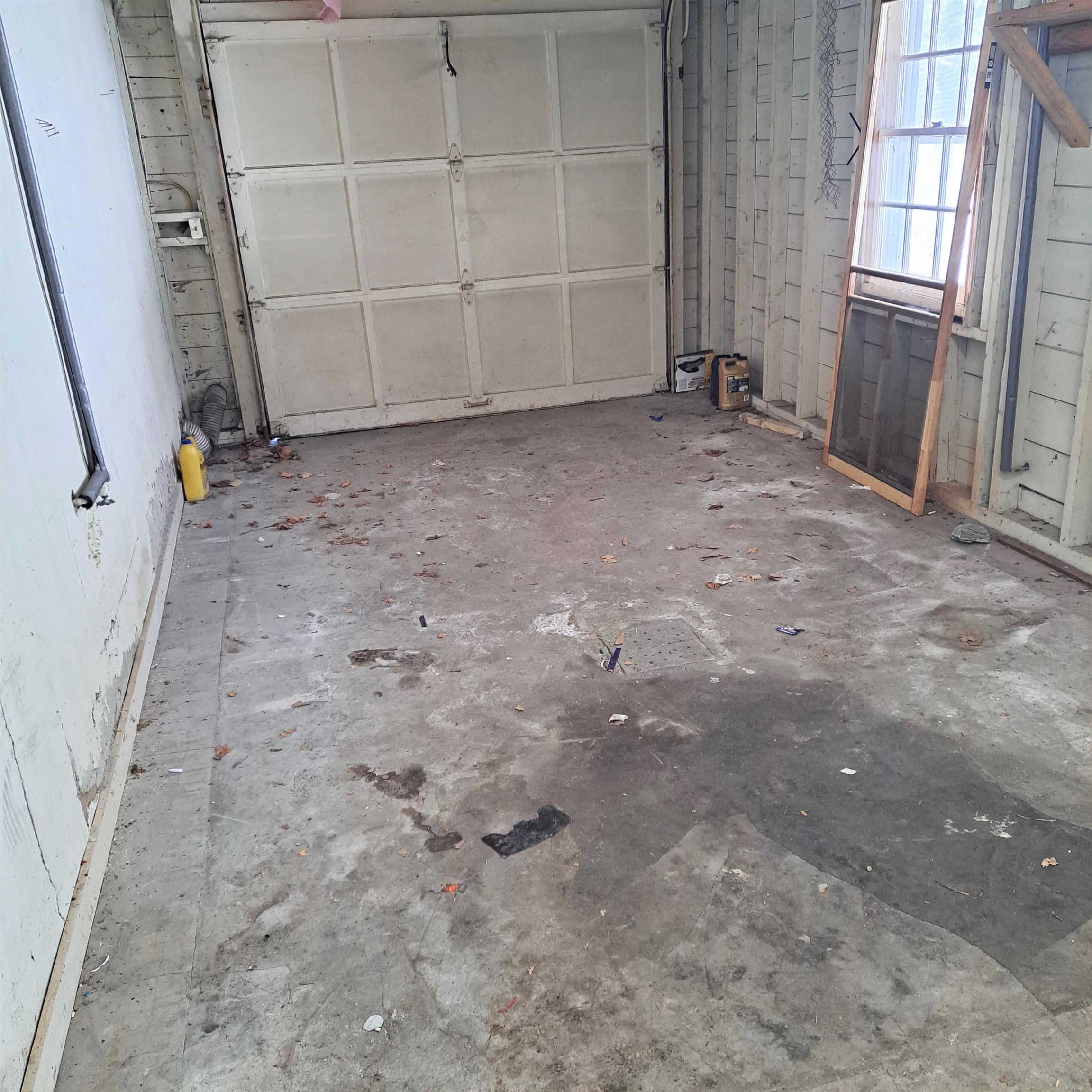 Garage access off mudroom