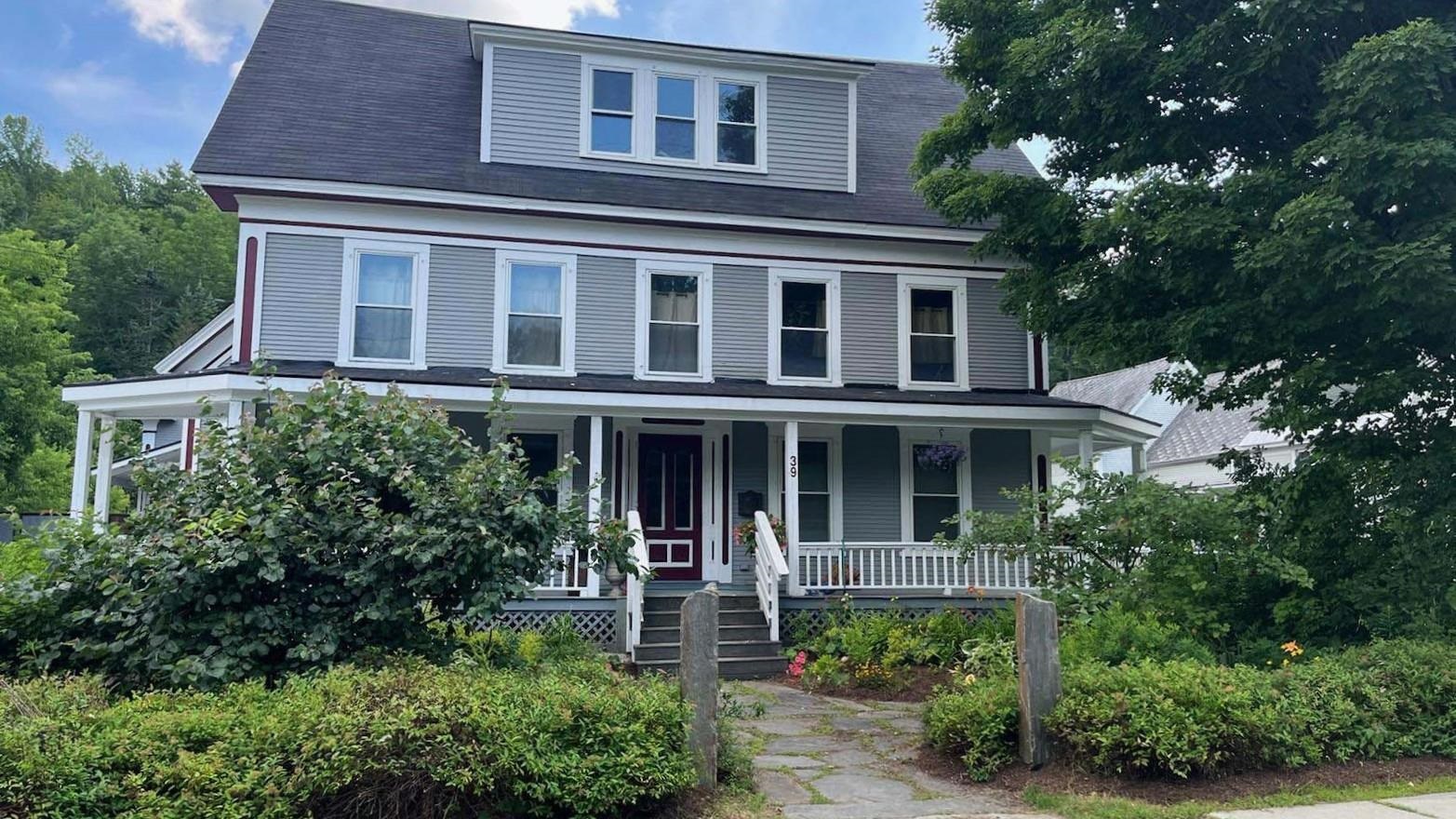 Ludlow Real Estate 39 Pleasant Street VT 05149 899,000