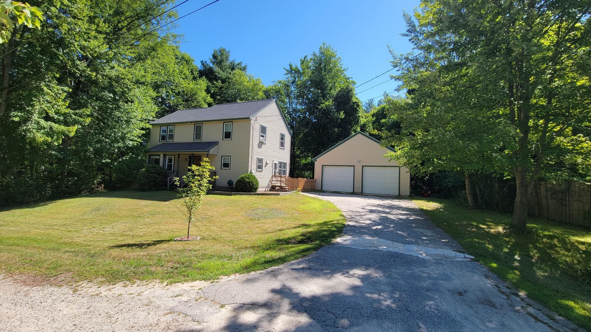 Photo of 33 River Road Allenstown NH 03275