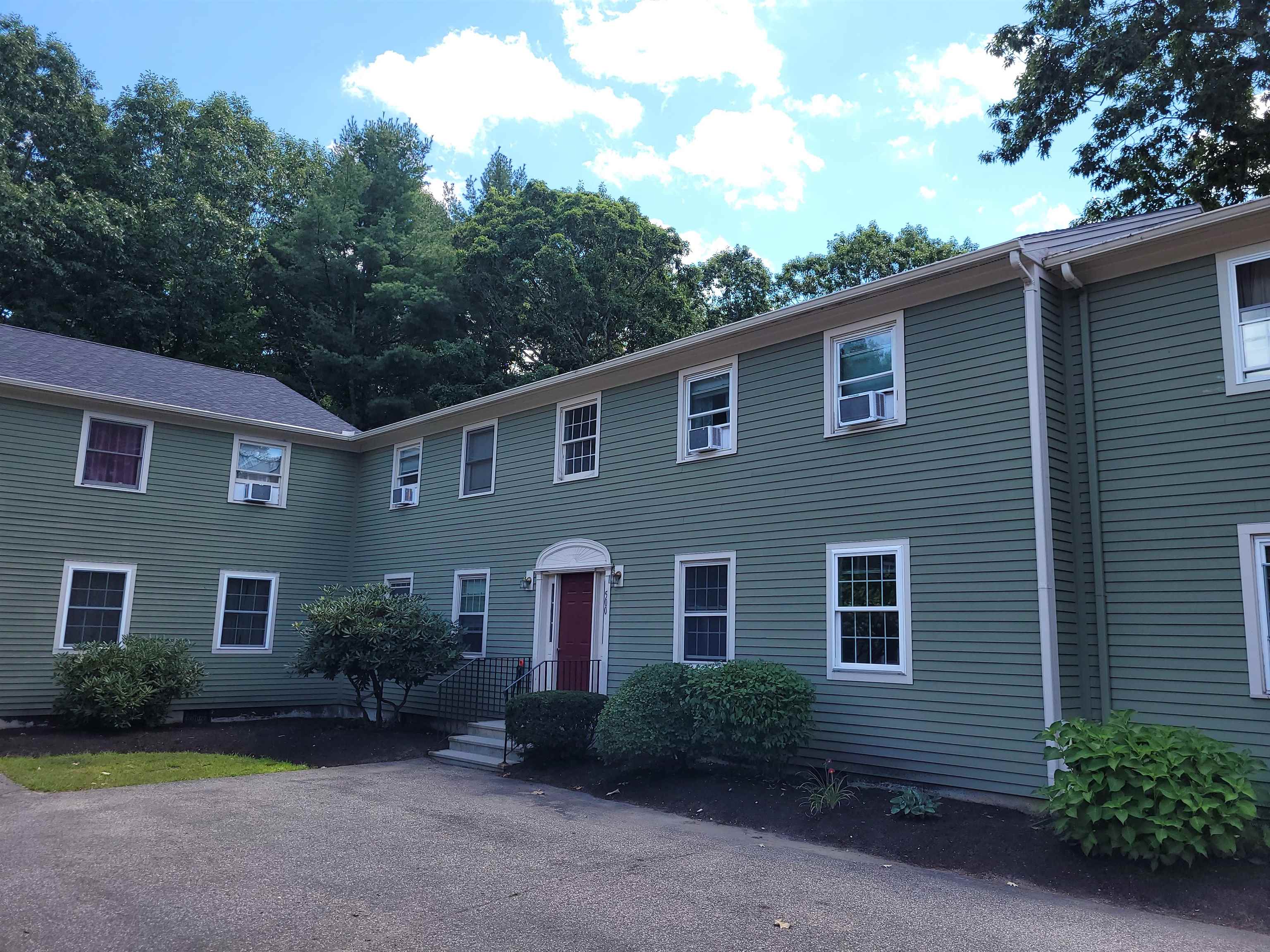 30 Old Dover Road, Rochester, New Hampshire, NH 03867, 2 Bedrooms Bedrooms, 4 Rooms Rooms,1 BathroomBathrooms,Condos,For Sale,4924227