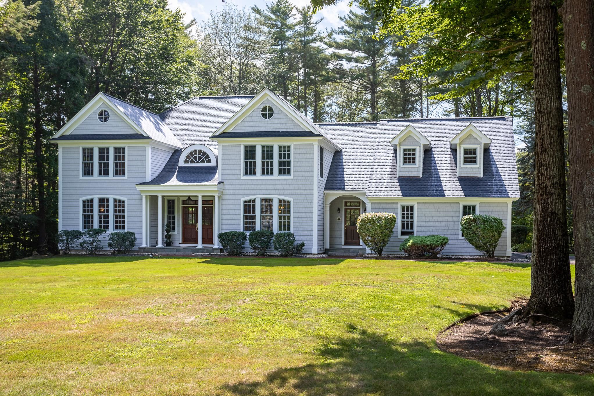 Photo of 11 Squier Drive North Hampton NH 03862