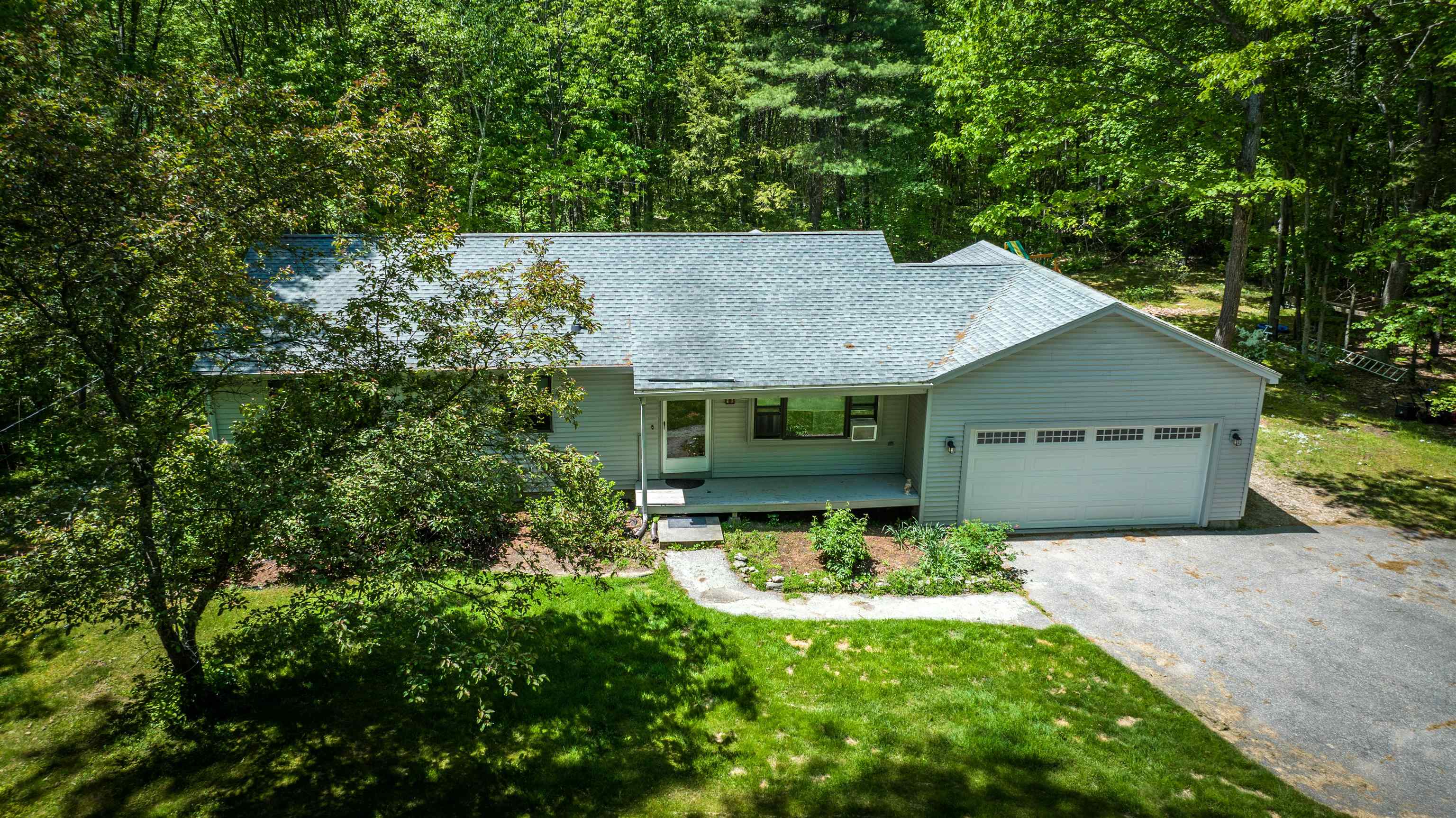 MLS 4930261: 46 Mill Road, Derry NH