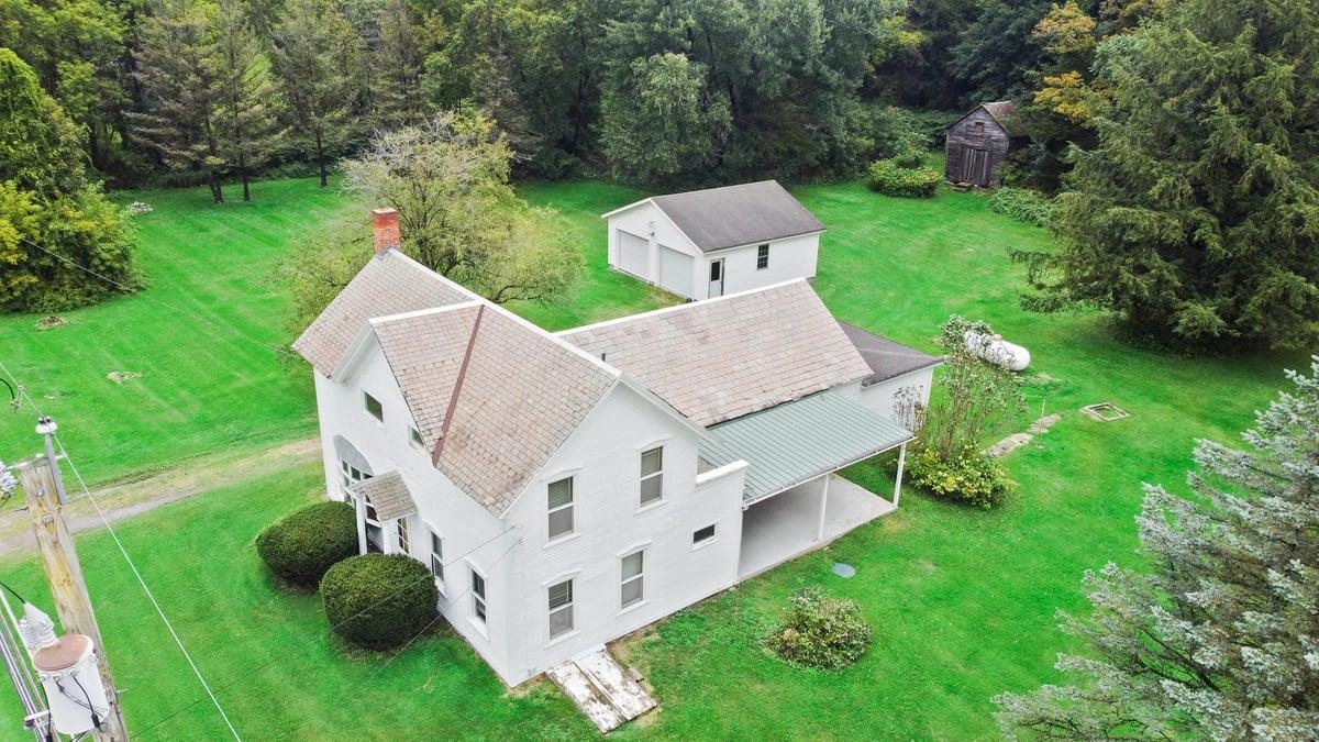 566 Route 7A Shaftsbury, Vermont 05262 4930690 Bennington