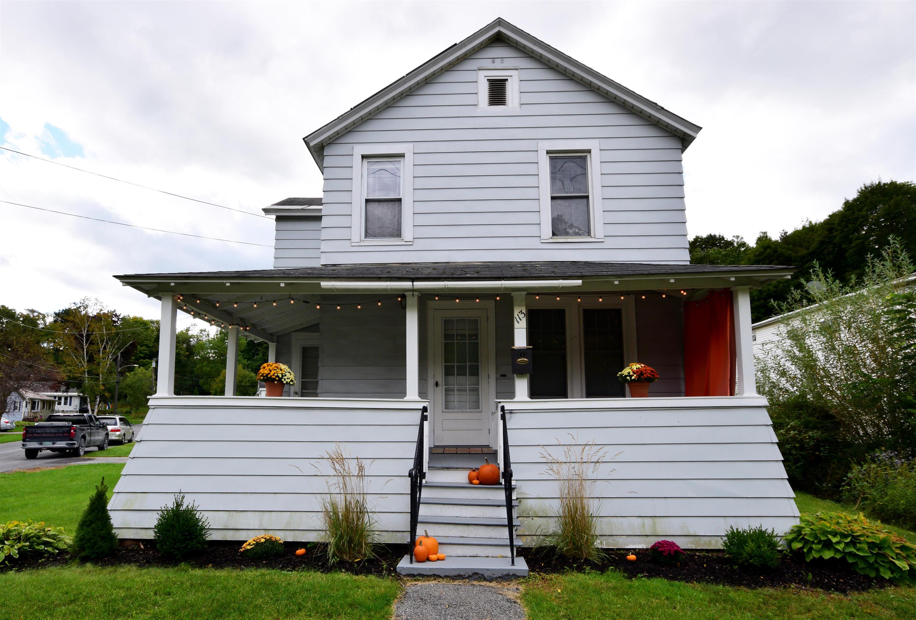 113 Main Street Bennington, Vermont 05201 4931485 Bennington