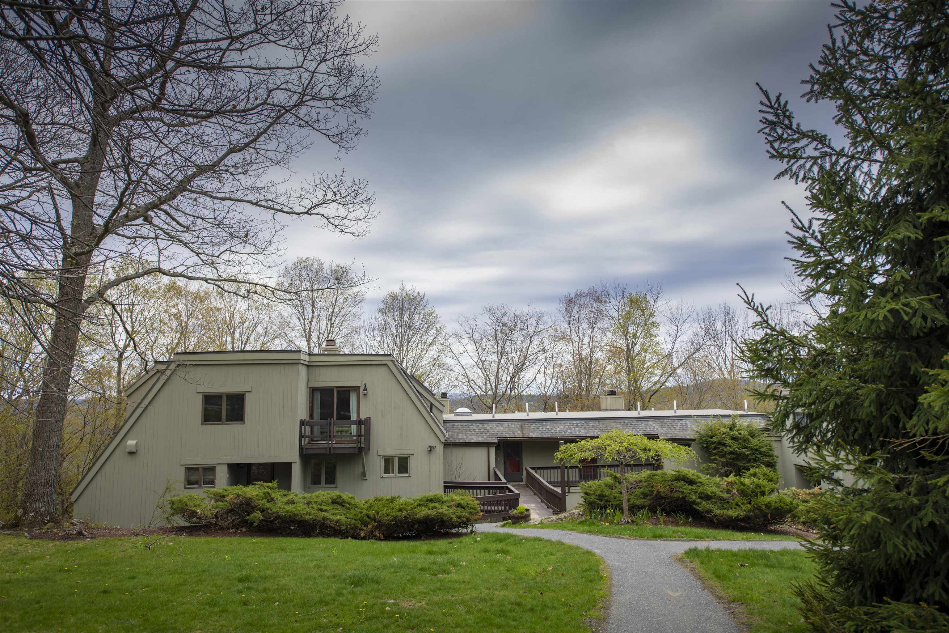 Hartford VT Real Estate Hartford Vermont Condos For Sale page 1