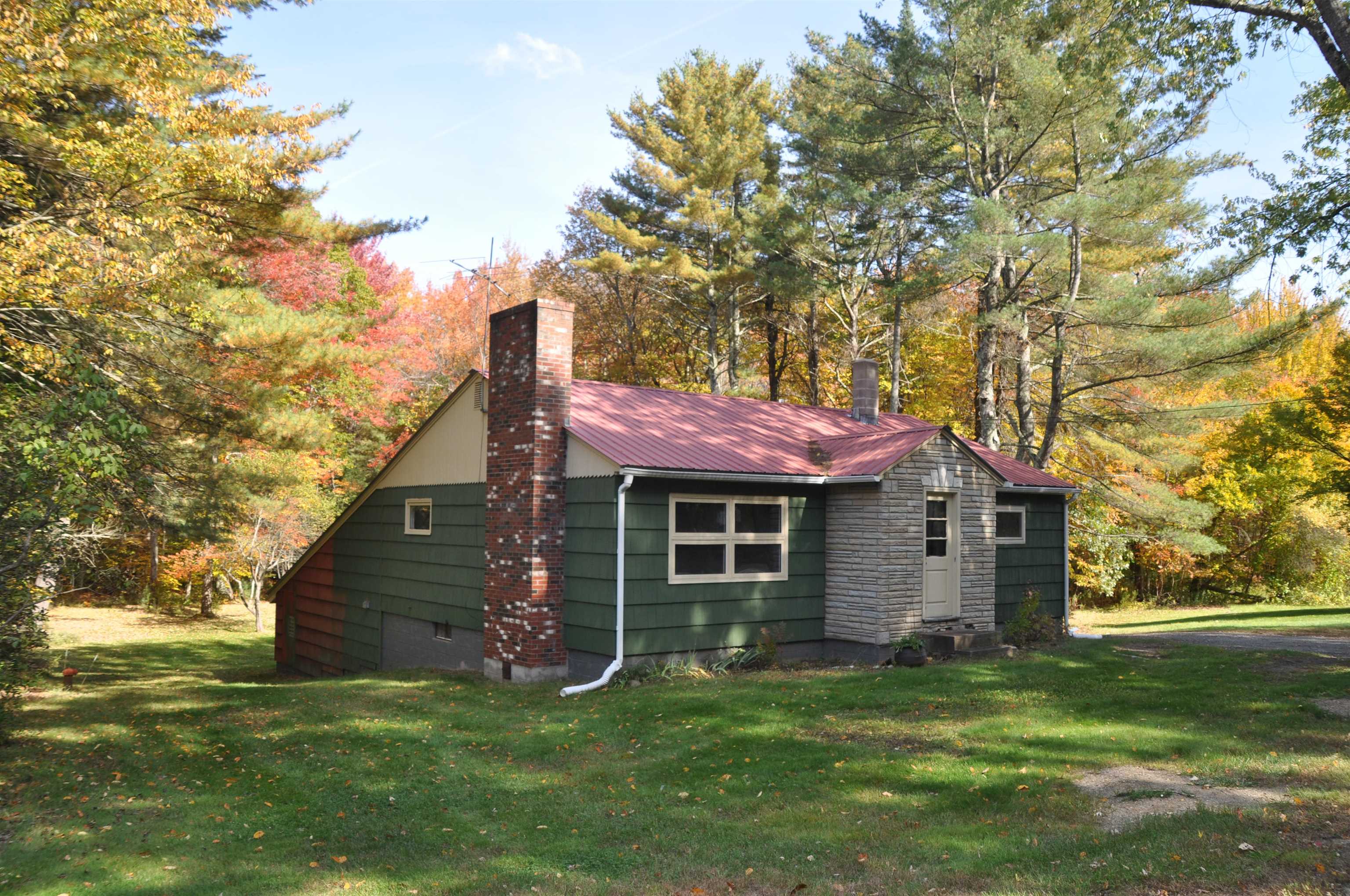 254 Exeter Road, Epping NH 03042 MLS 205,000 Bean Group