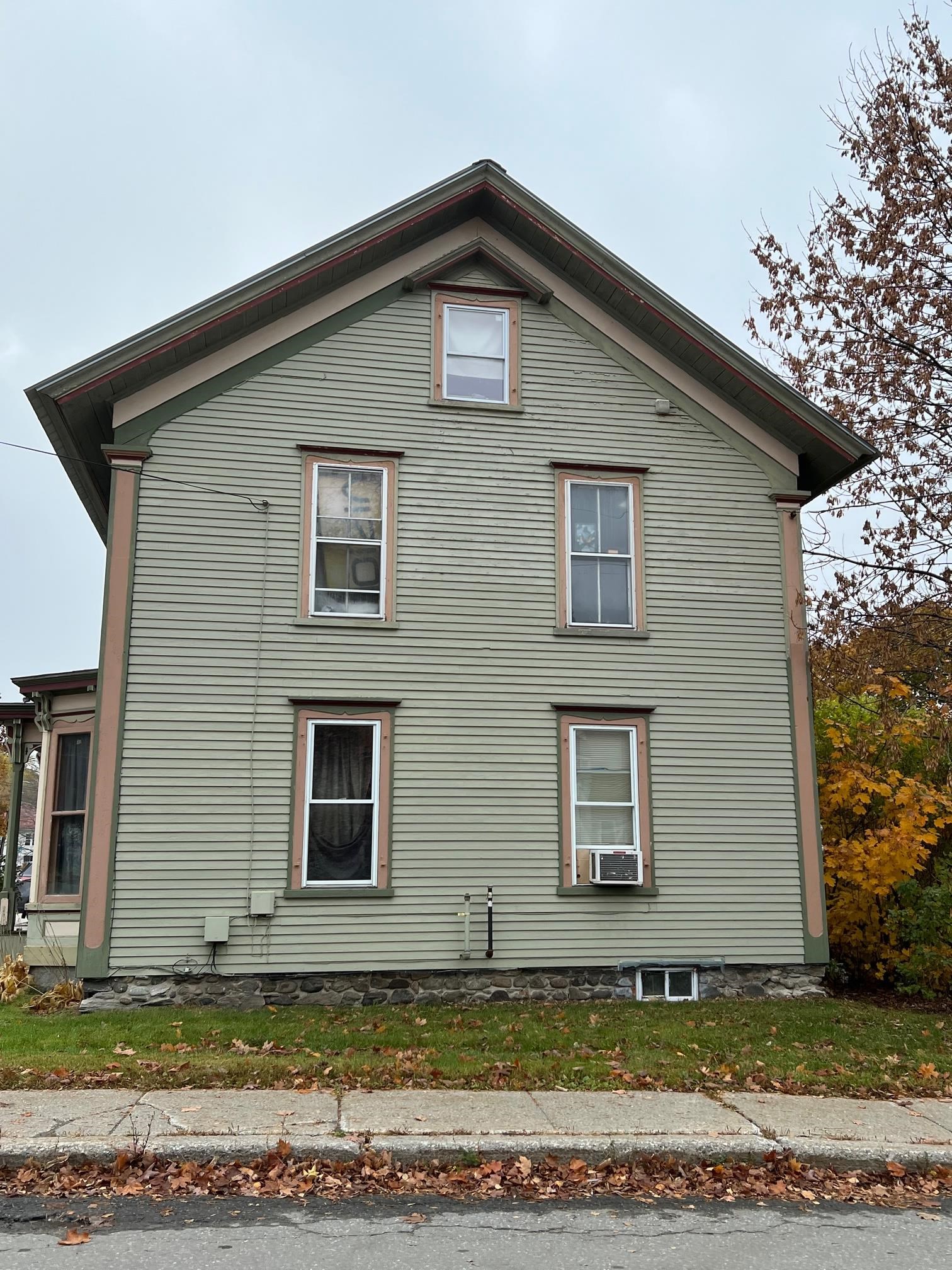 Vermont-Real-Estate-4934528-1