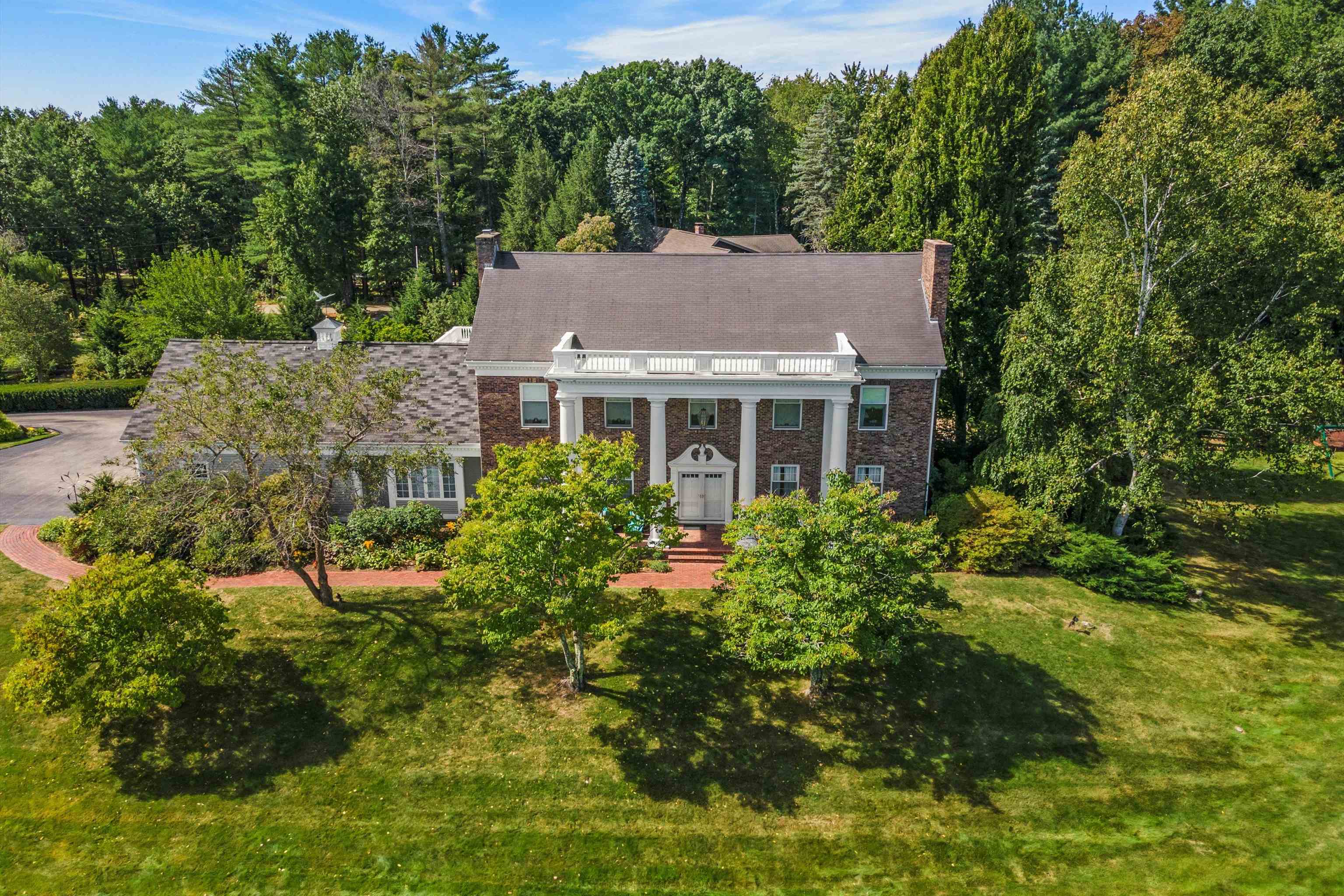 Photo of 255 Liberty Hill Road Bedford NH 03110
