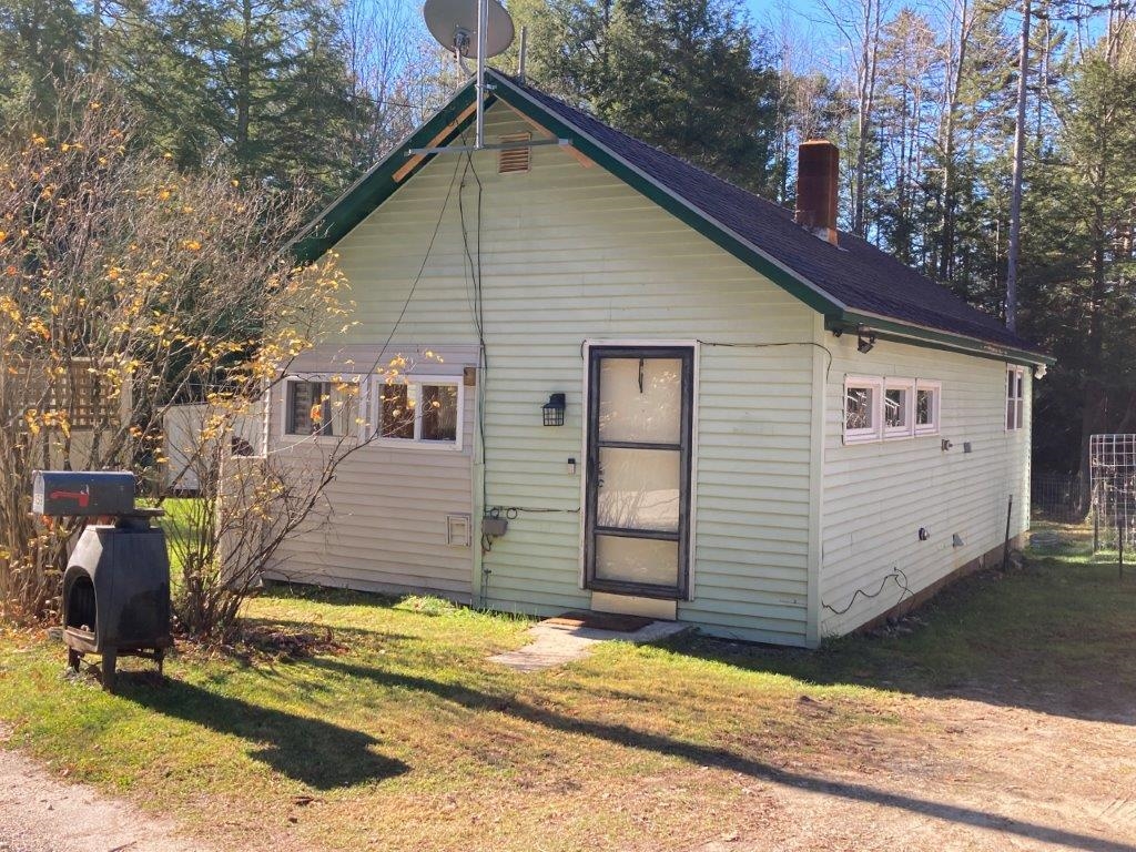 Grafton New Hampshire Homes For Sale page 1