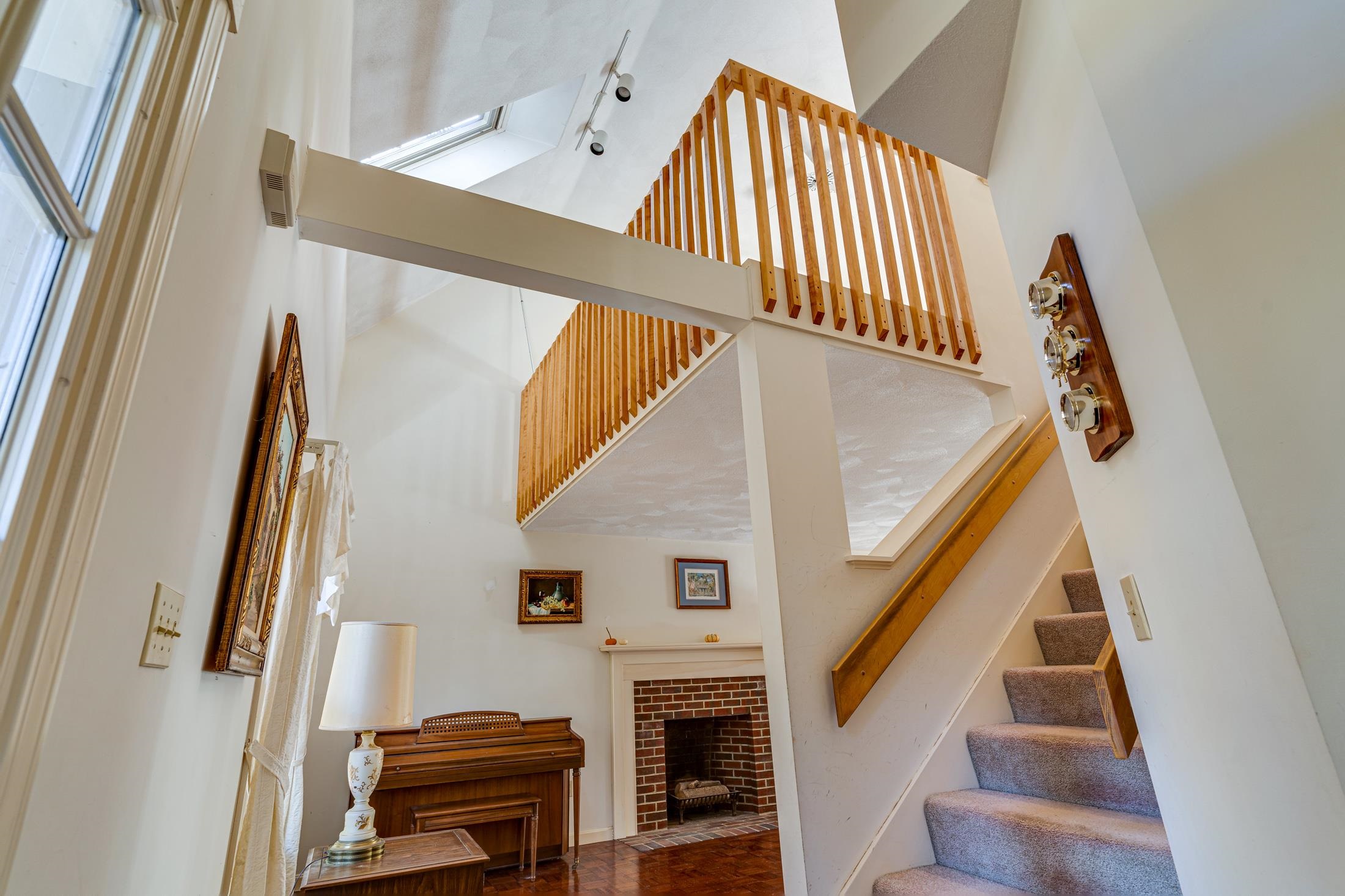 24 STRATHAM GREEN ROAD, Stratham, NH 03885 PrimeMLS