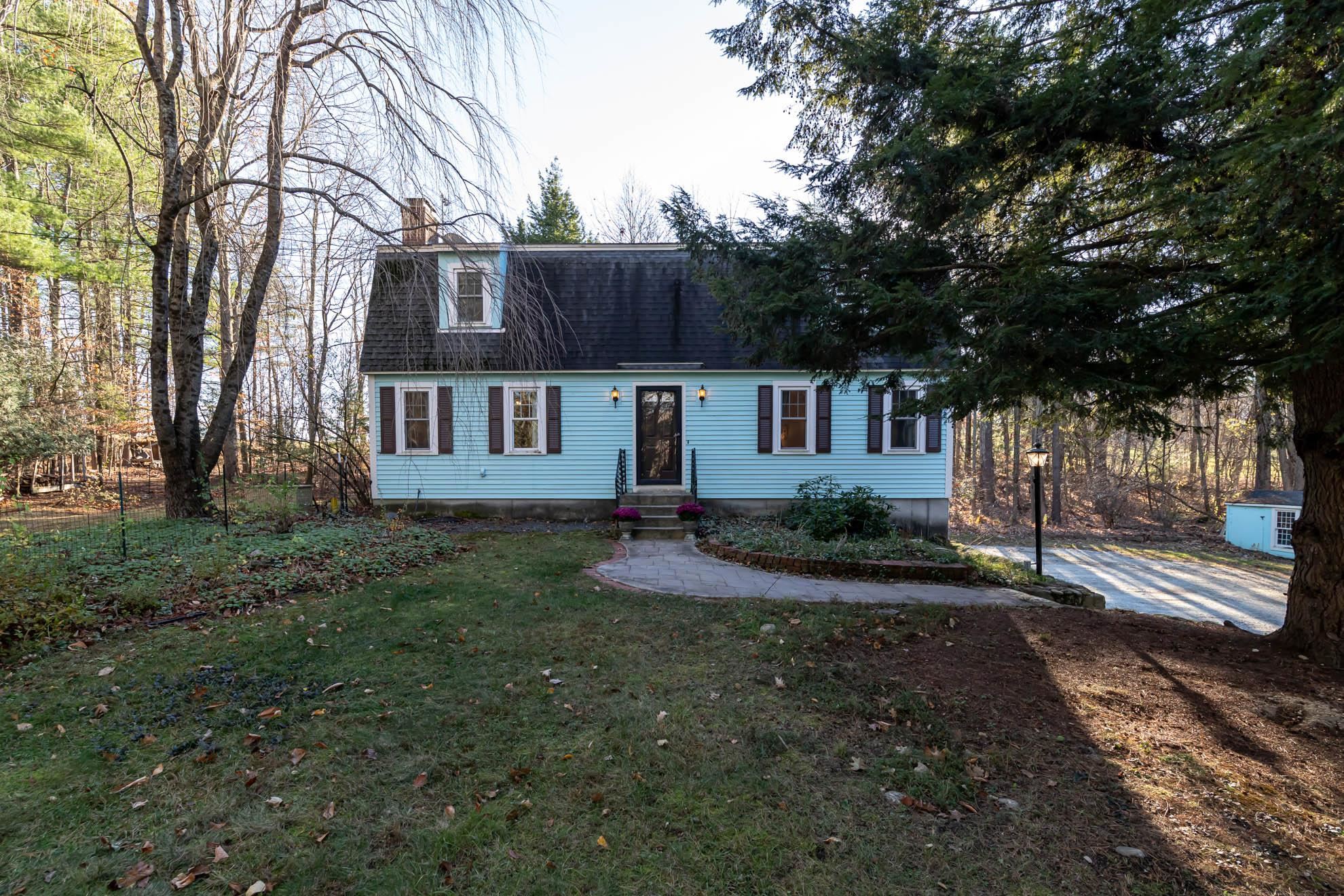 20 Eaton Road, Amherst, NH 03031