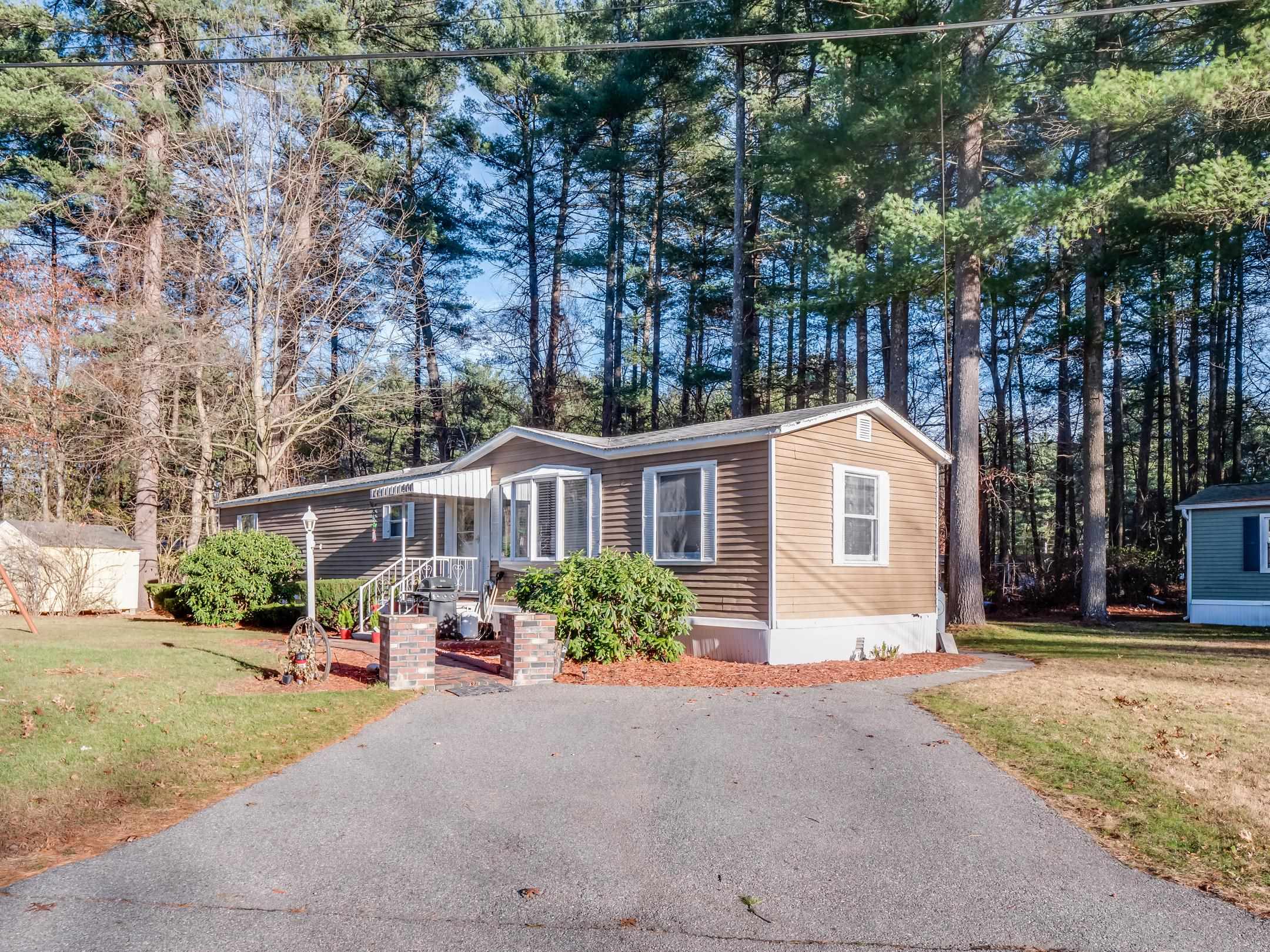 4 Venus Lane, Nashua, NH 03062