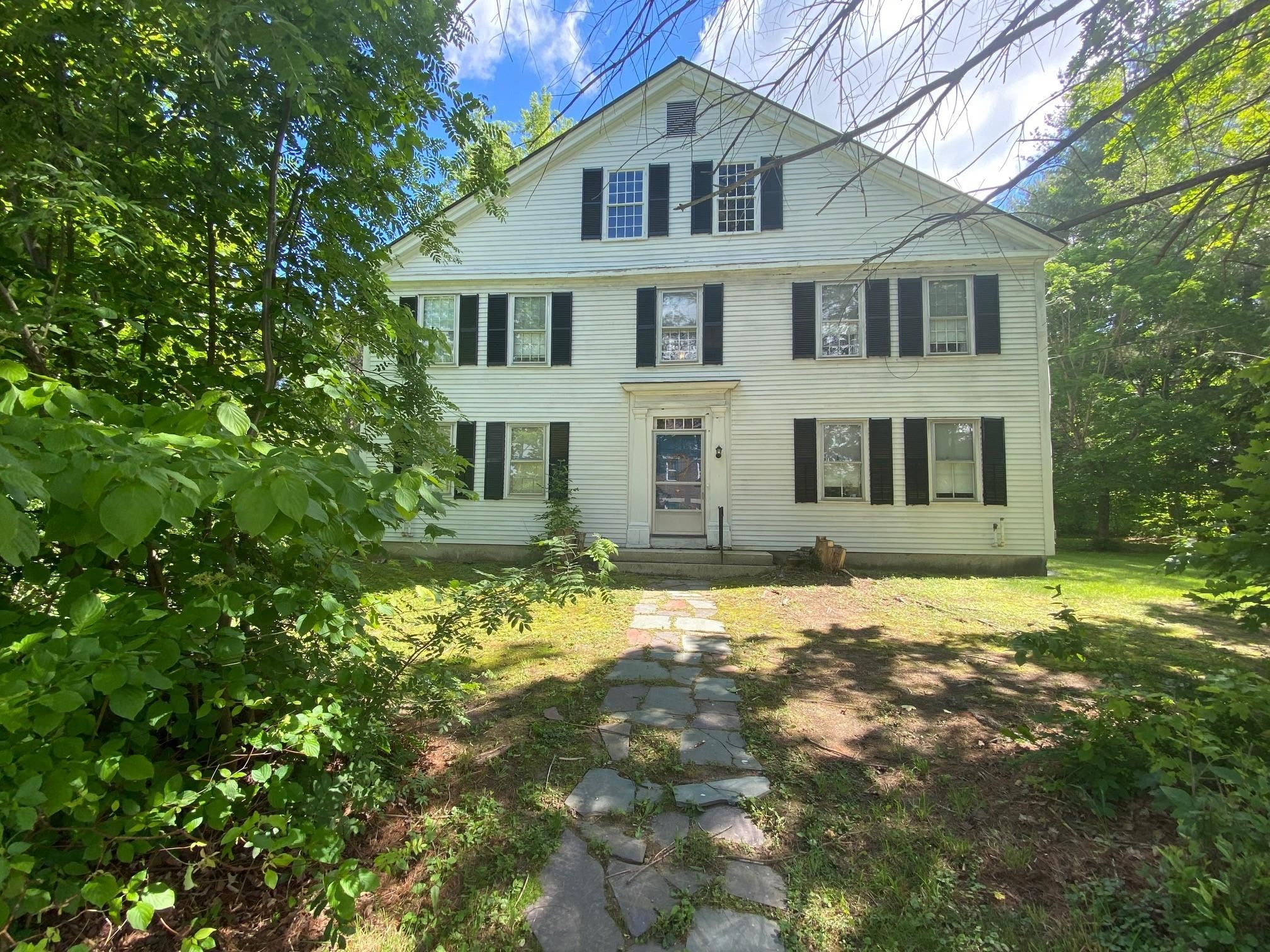 Plainfield New Hampshire Homes between 0 and 30000000 dollars page 1