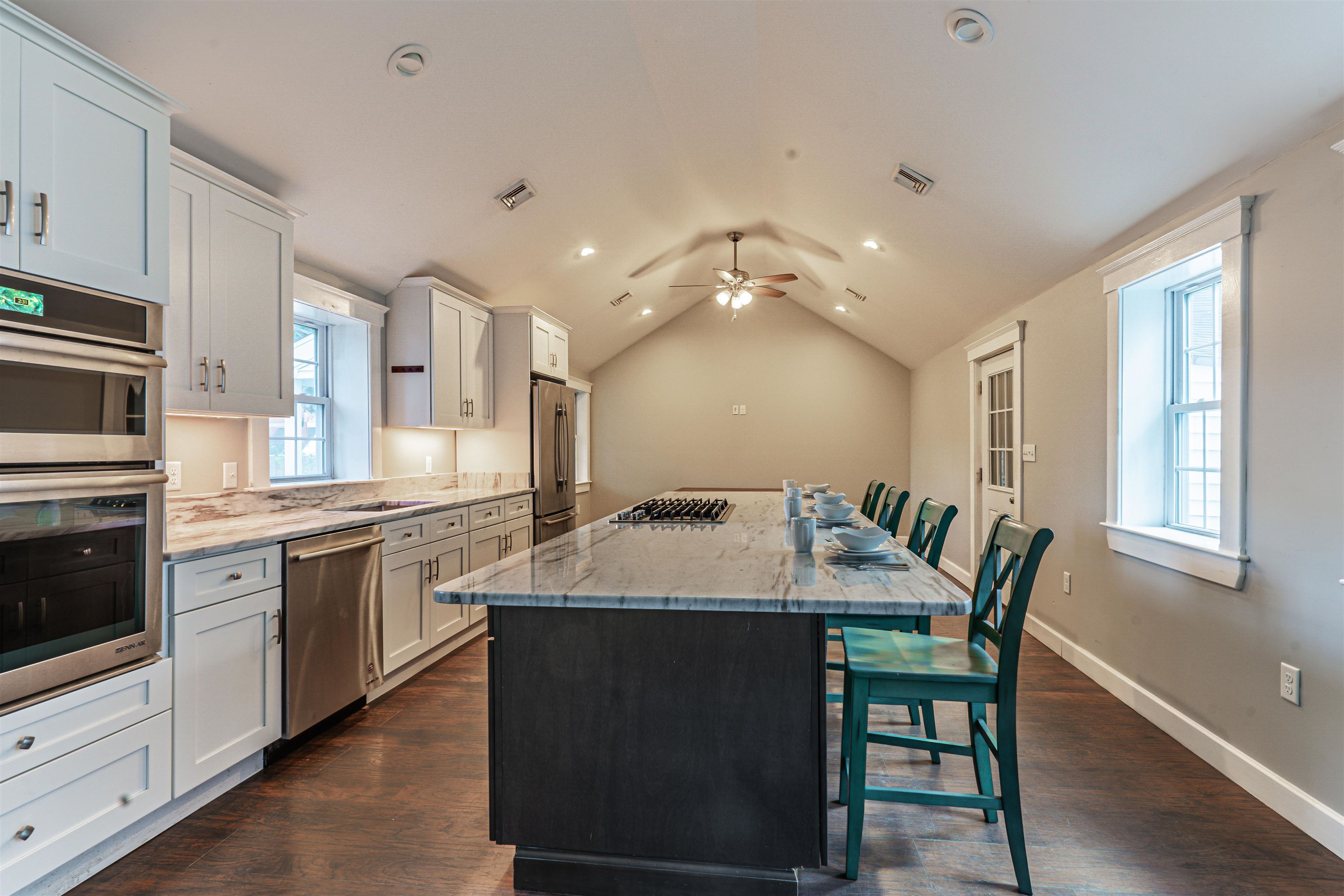 50 Linden Street, Exeter, NH 03833 NEREN