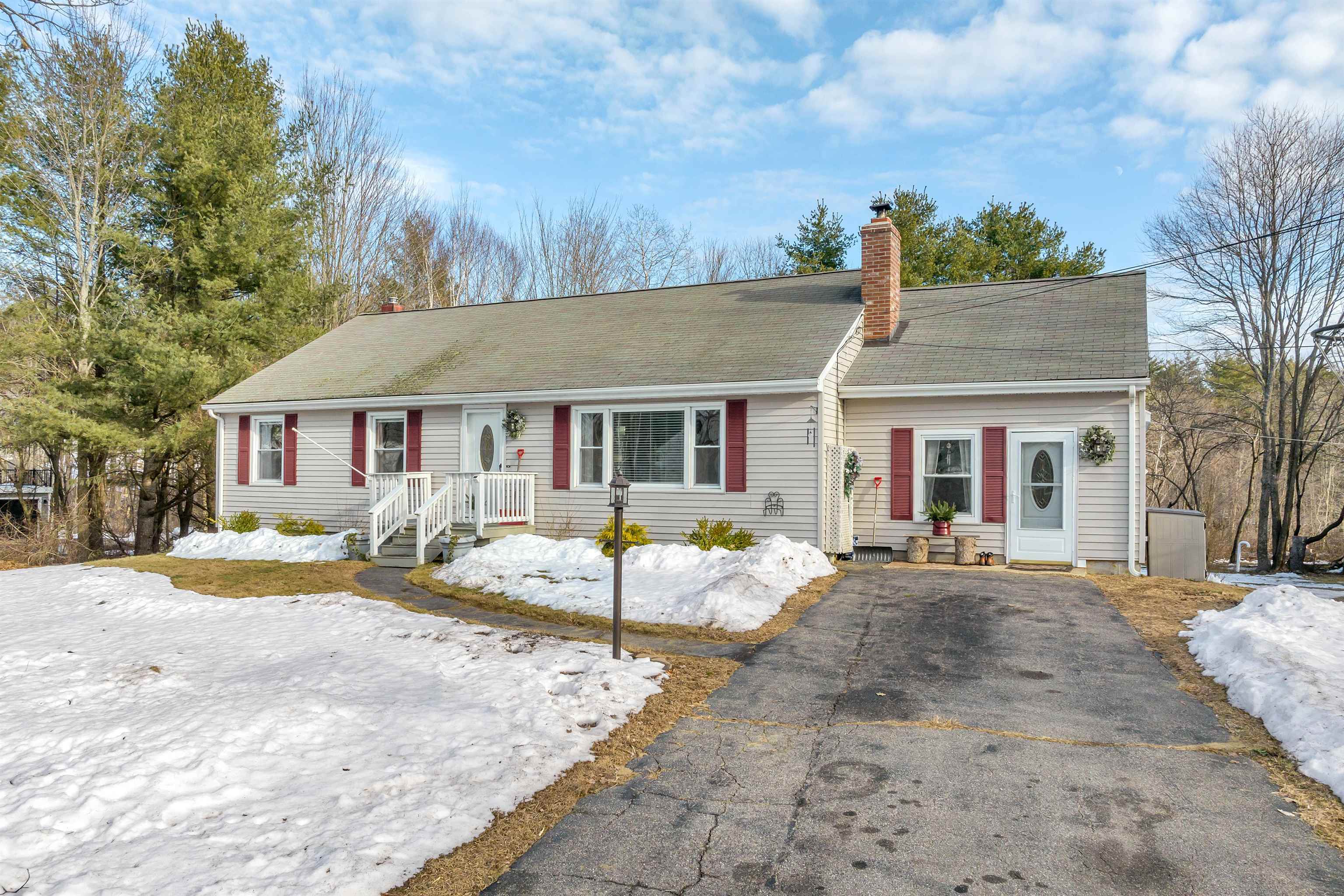 GILFORD NH Home for sale $$429,000 | $265 per sq.ft.