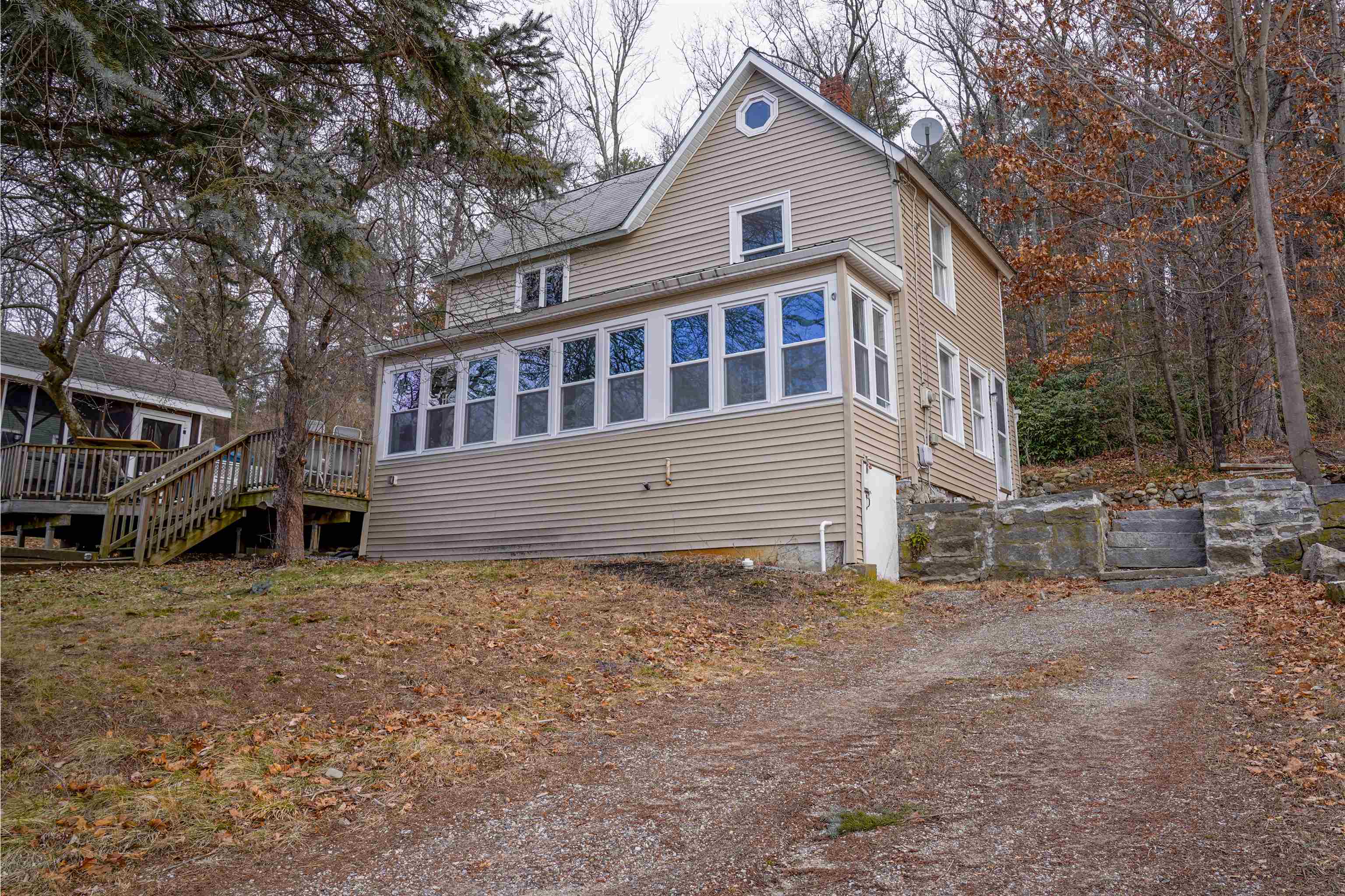125 Mont Vernon Road, Milford NH 03055 MLS 4940157 320,000