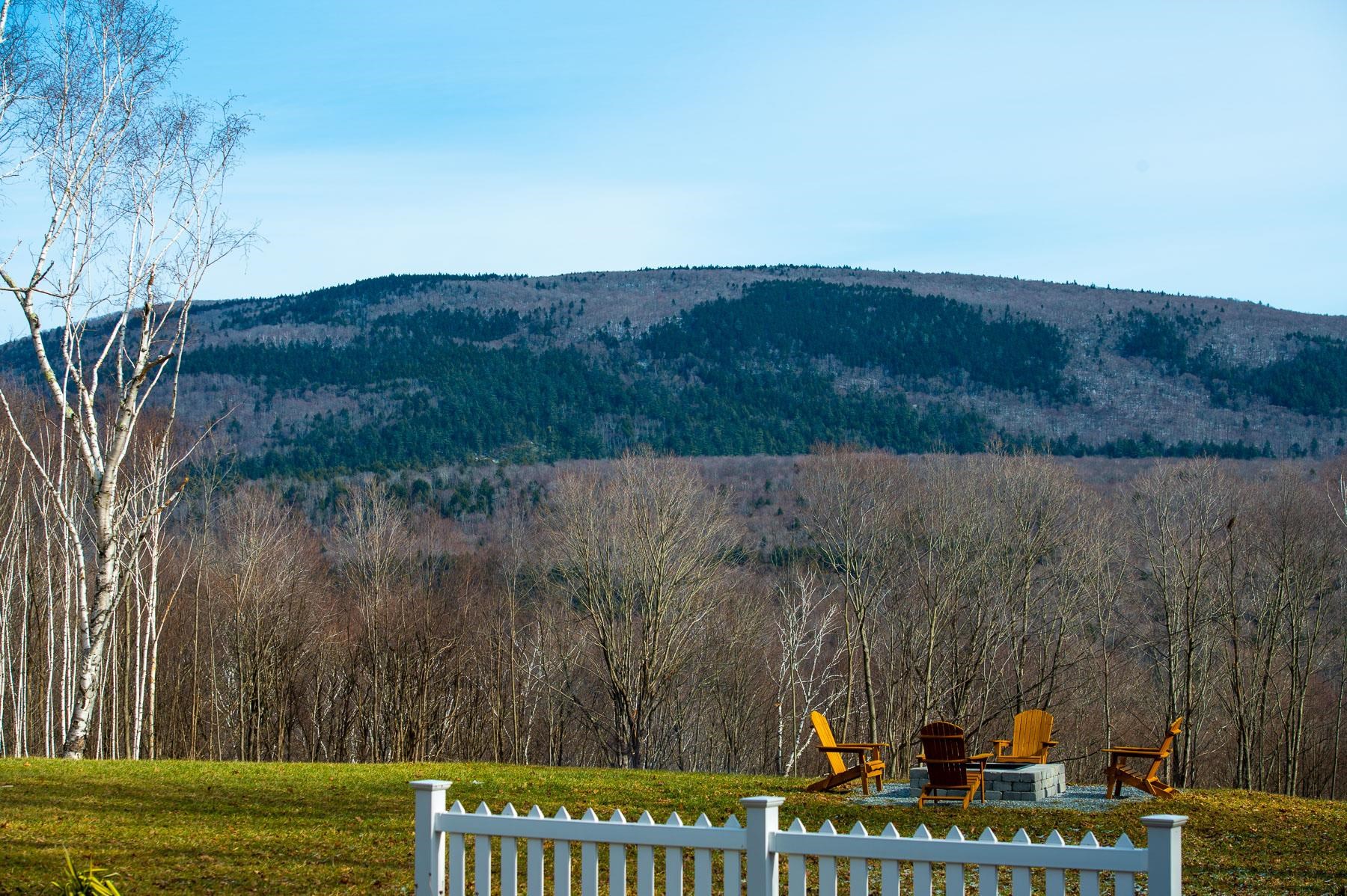 167 Green Peak Orchard North Road, Dorset, VT 05251
