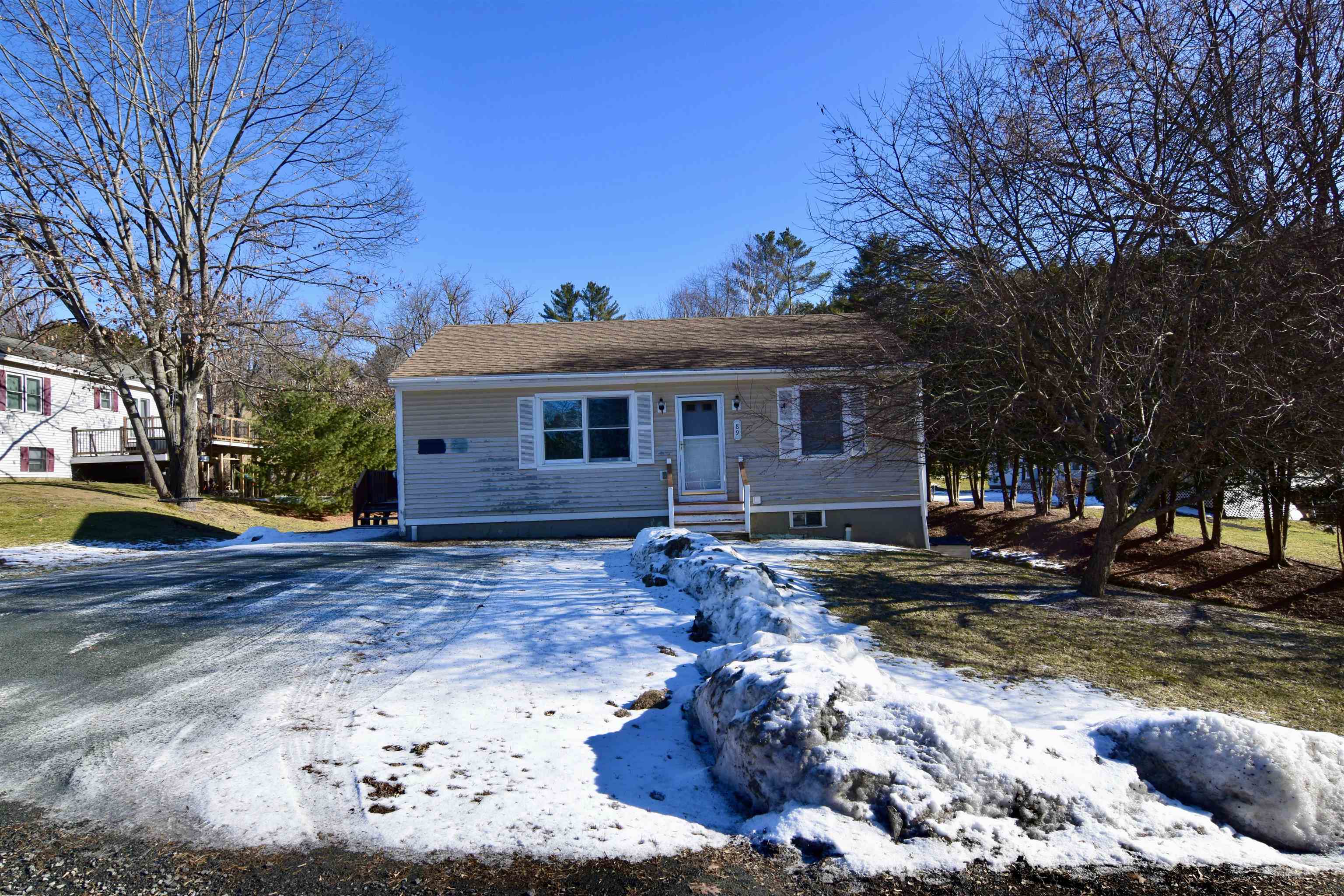 Hartford VT 05001 Home for sale $List Price is $325,000