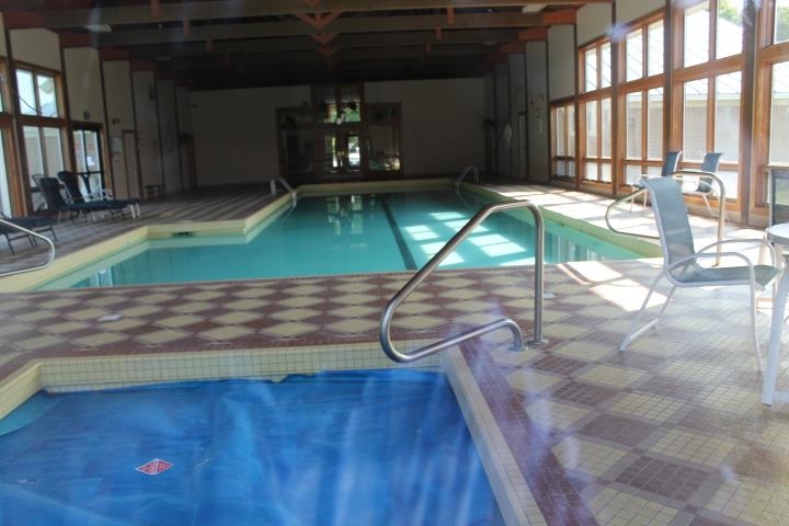 Rec center indoor pool