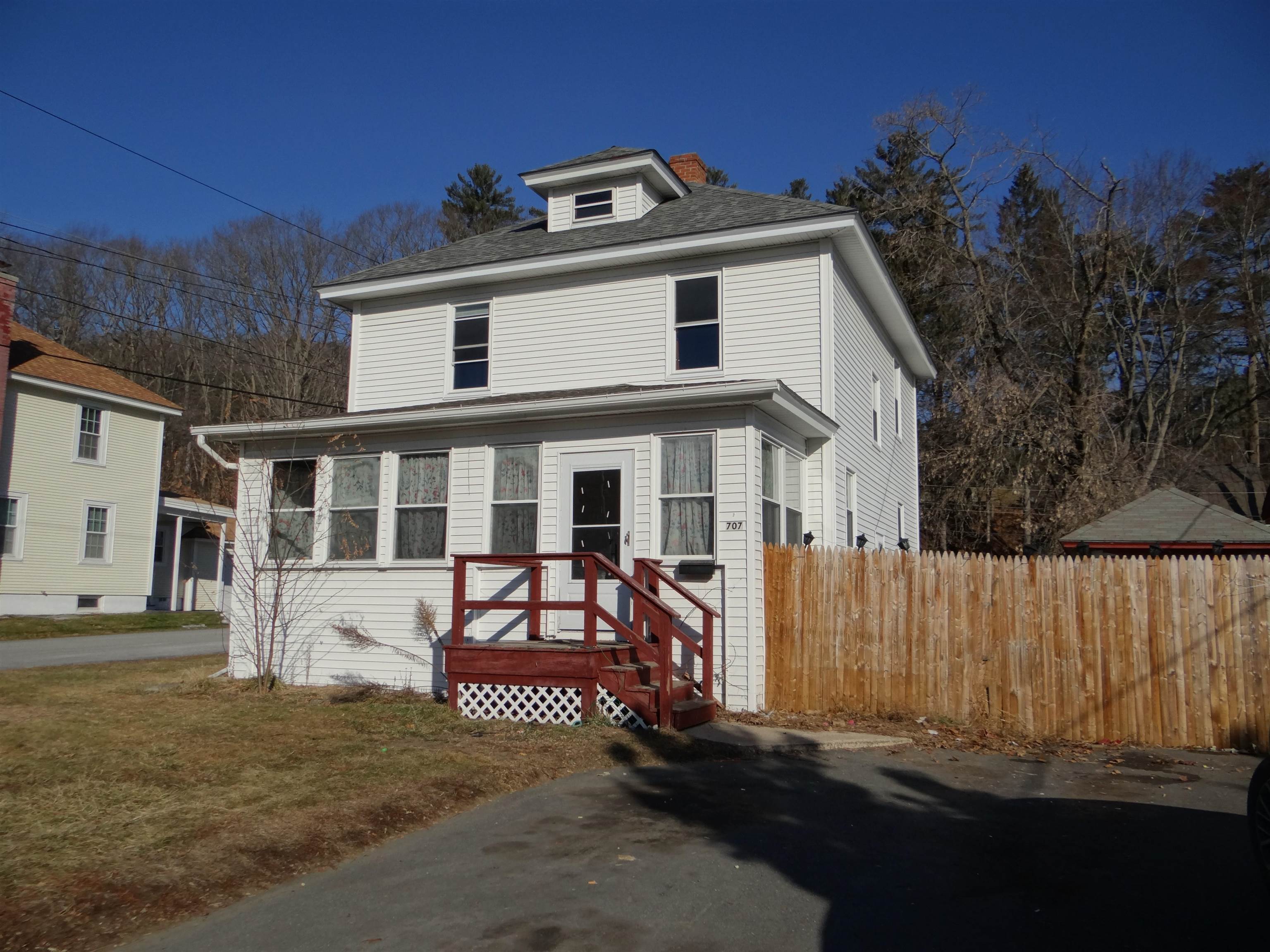 Hartford VT 05001 Home for sale $List Price is $240,000
