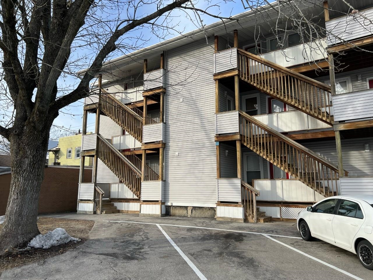 263 Bridge Street