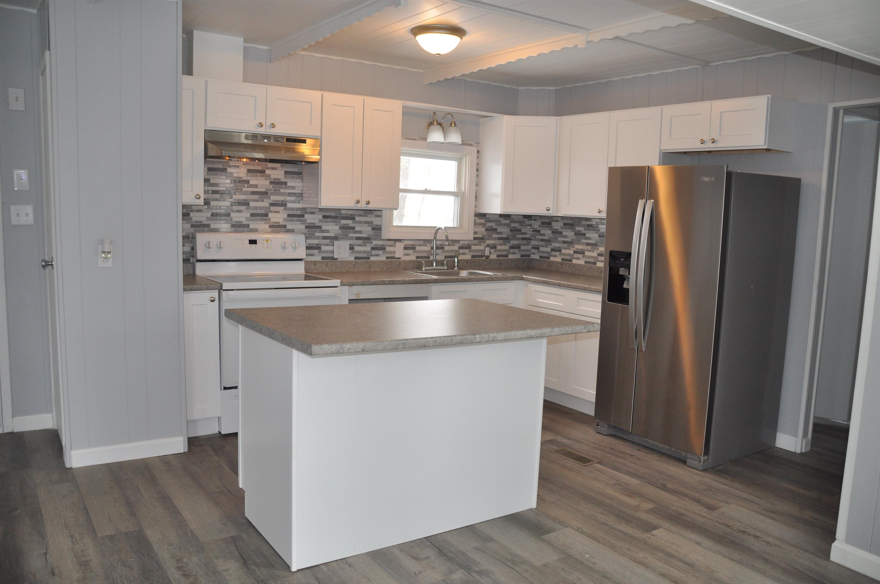 610 Canterbury Drive, Exeter, NH 03833