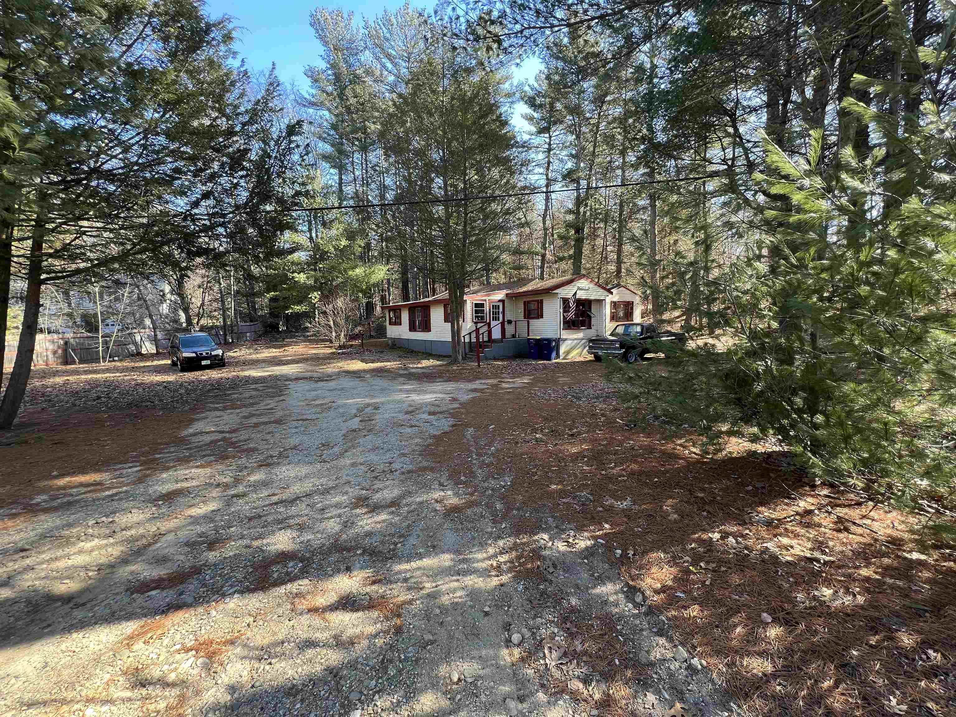 111 Newton Road , Plaistow, NH MLS 4943557 Classic Homes Realty