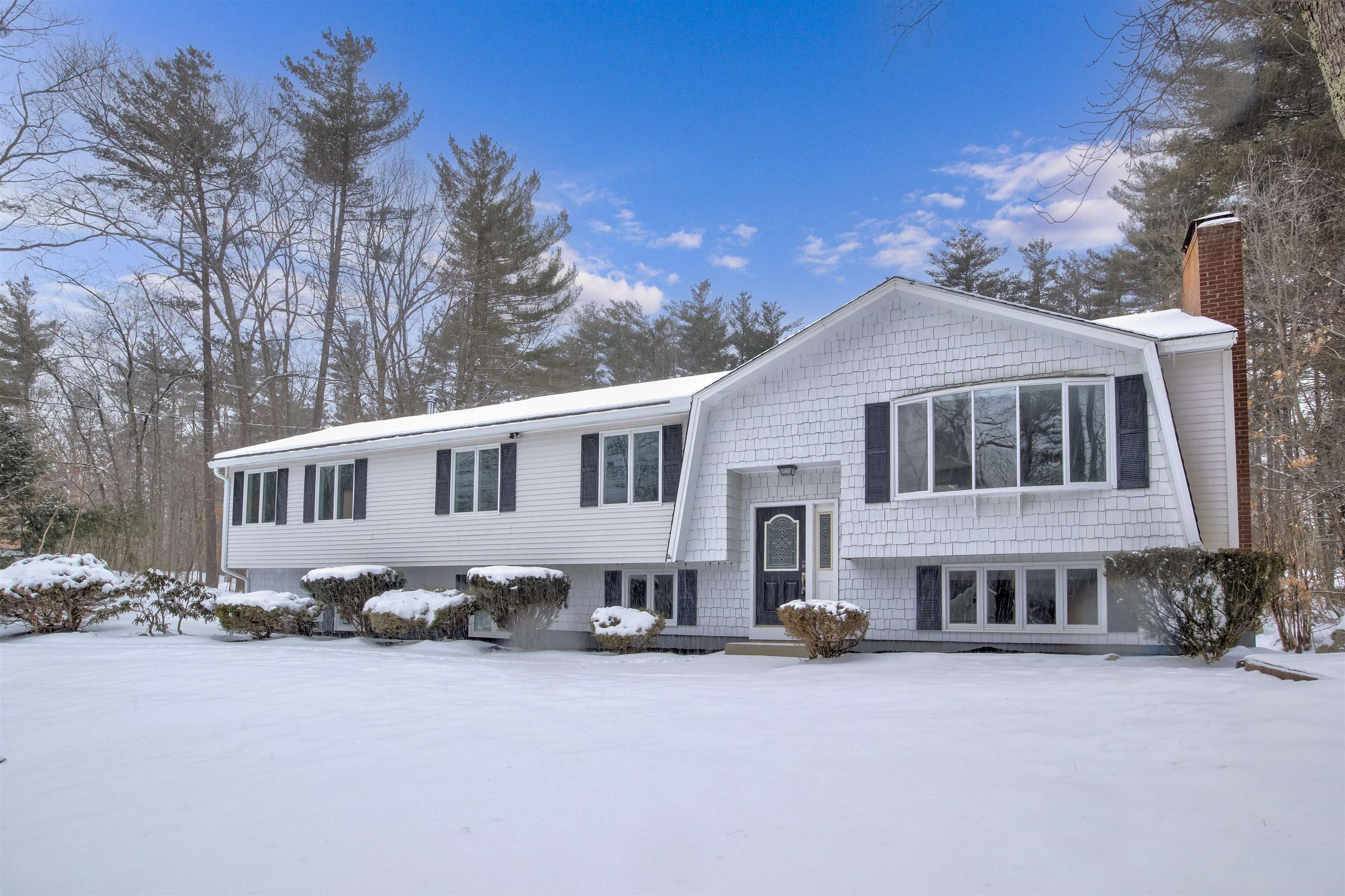 17 Wilson Hill Road, Merrimack, NH 03054
