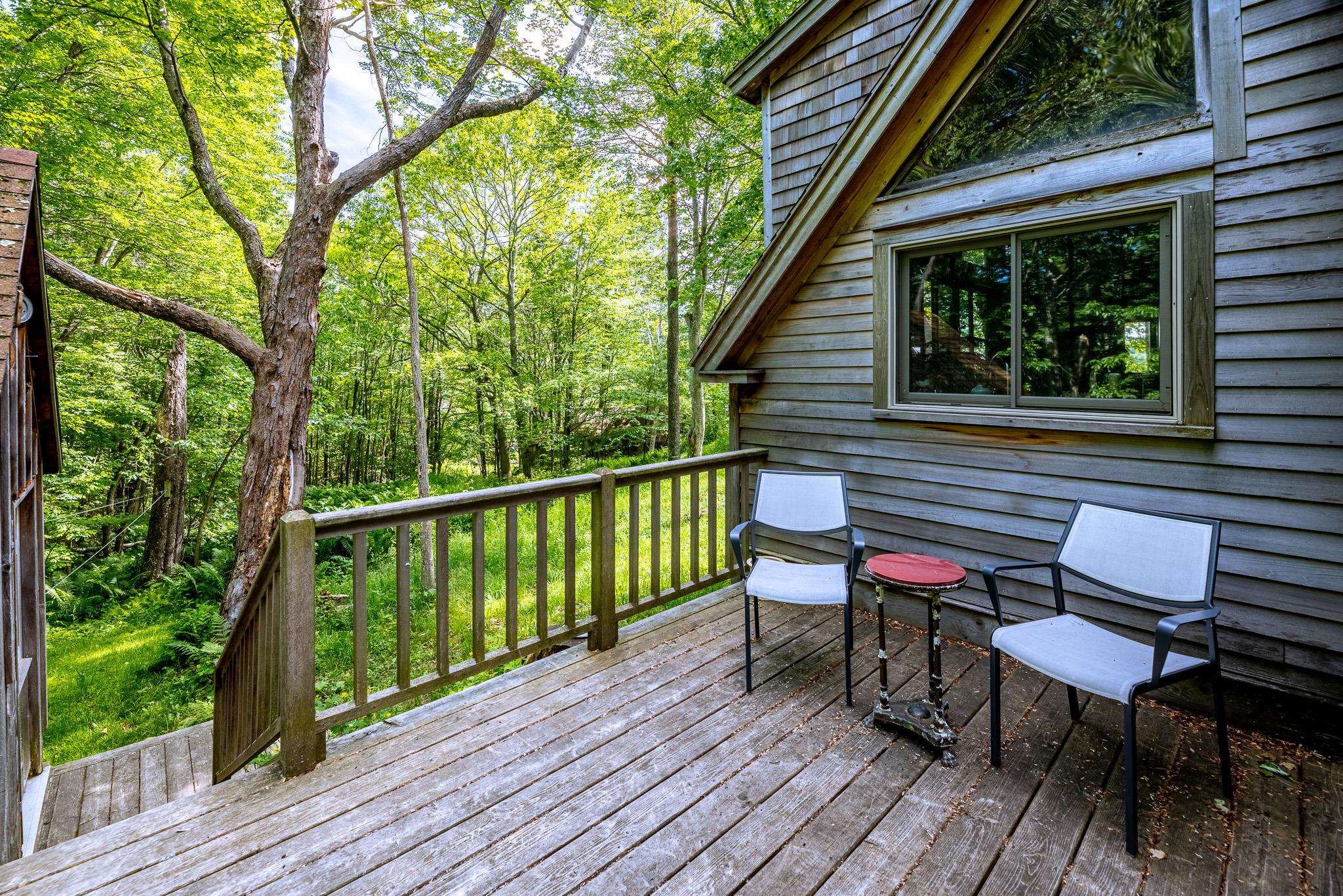 Back deck, connecting to detached cabin