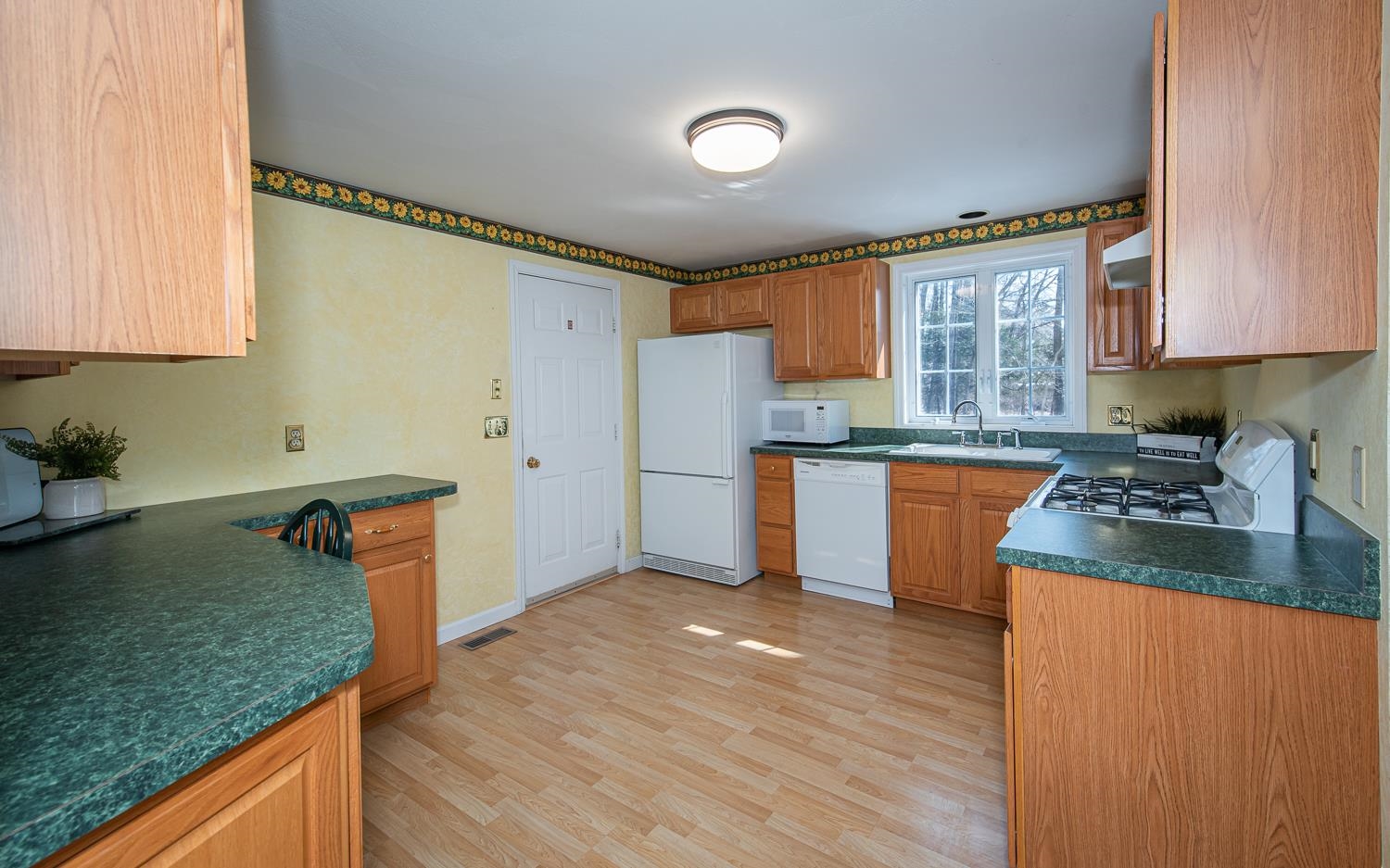 31 SAINT JOHN LANE, Hampstead, NH 03841 PrimeMLS®