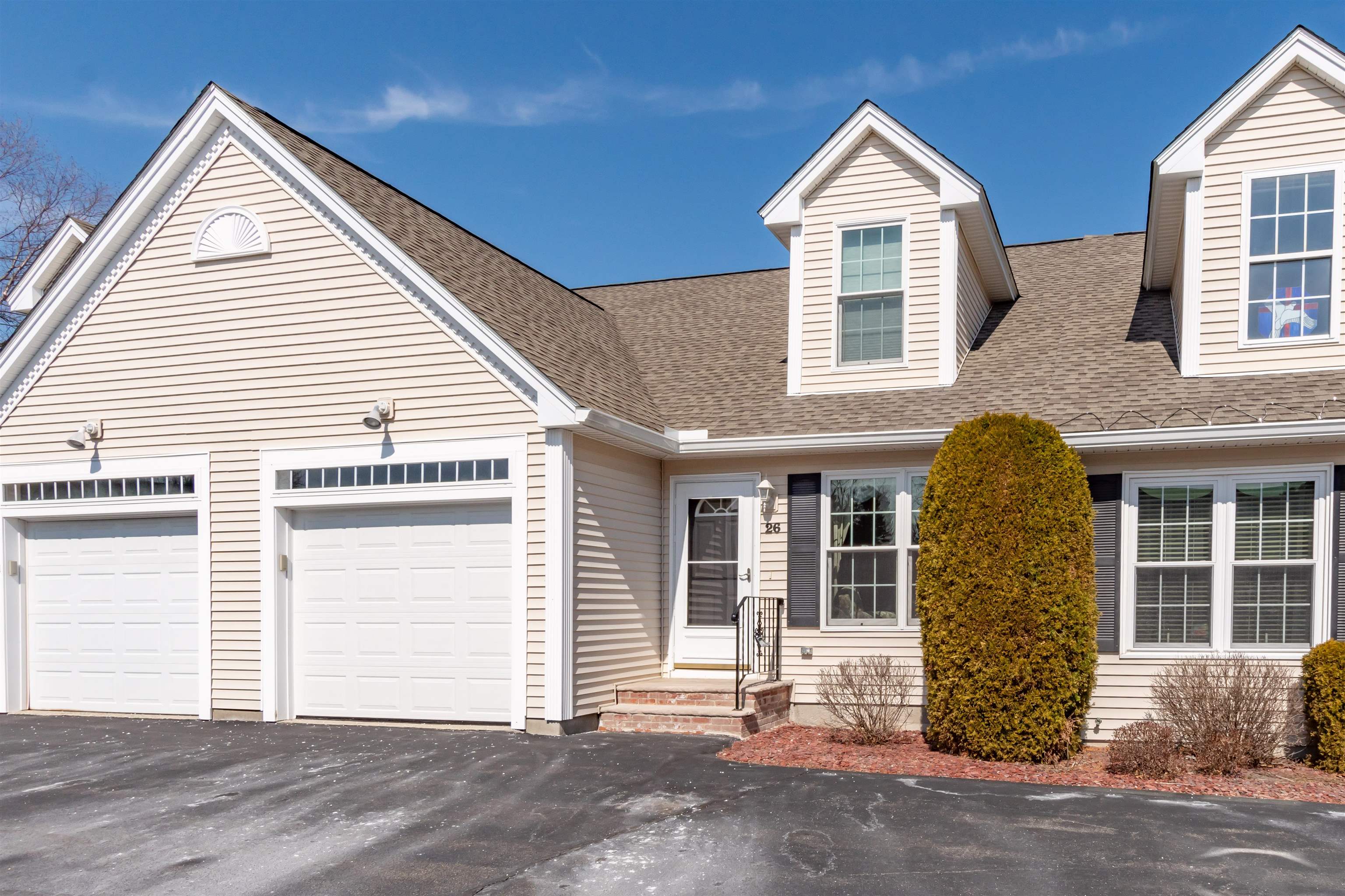 26 Pleasant Street, Windham, NH 03087