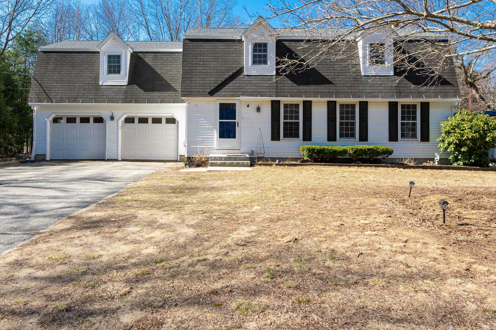 4 Wagner Way, Hudson, NH 03051