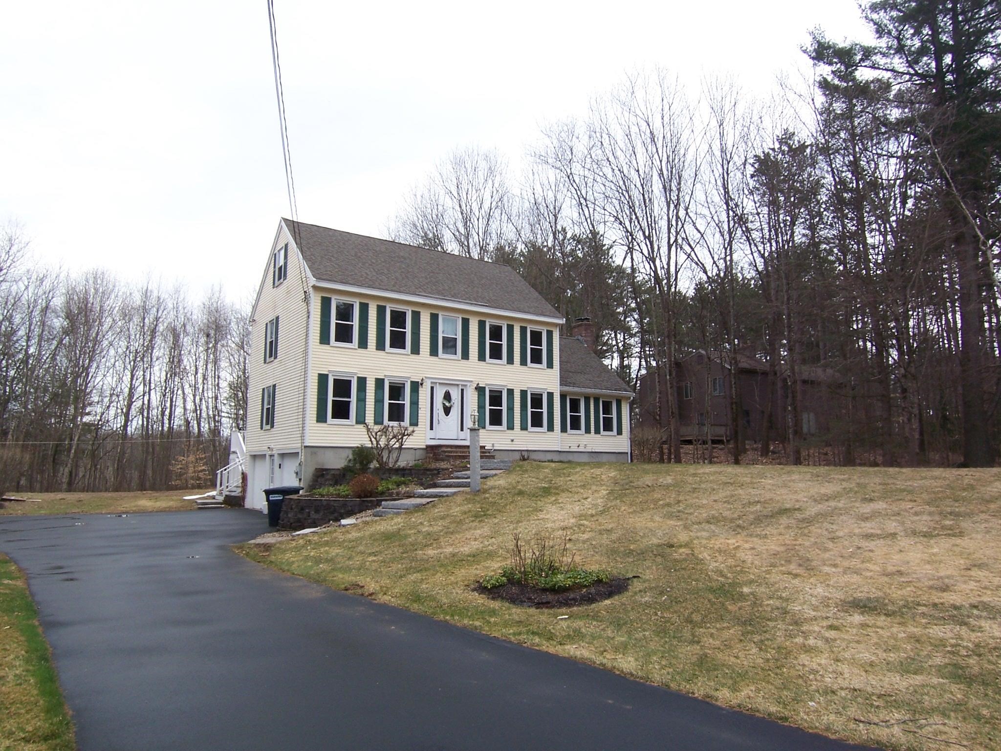 21 Red Pine Road Danville, NH Photo
