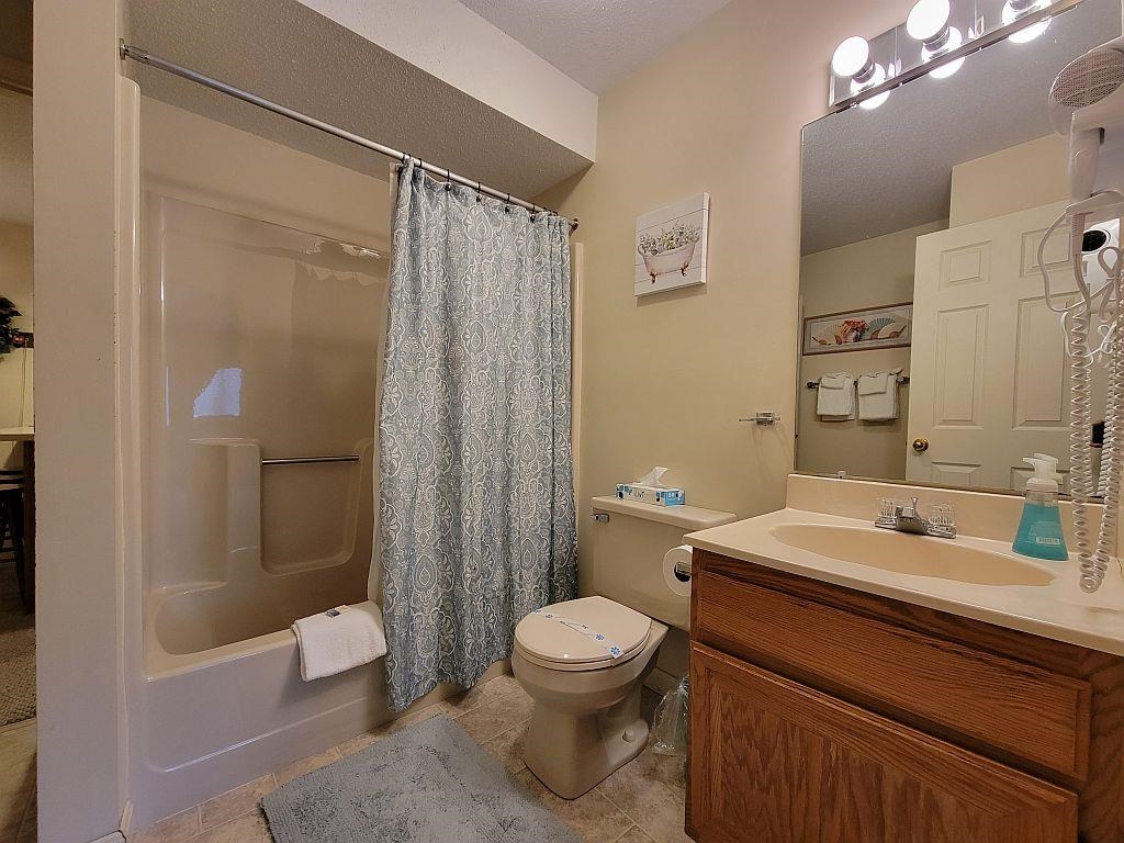 Guest Bathroom with Linen Closet