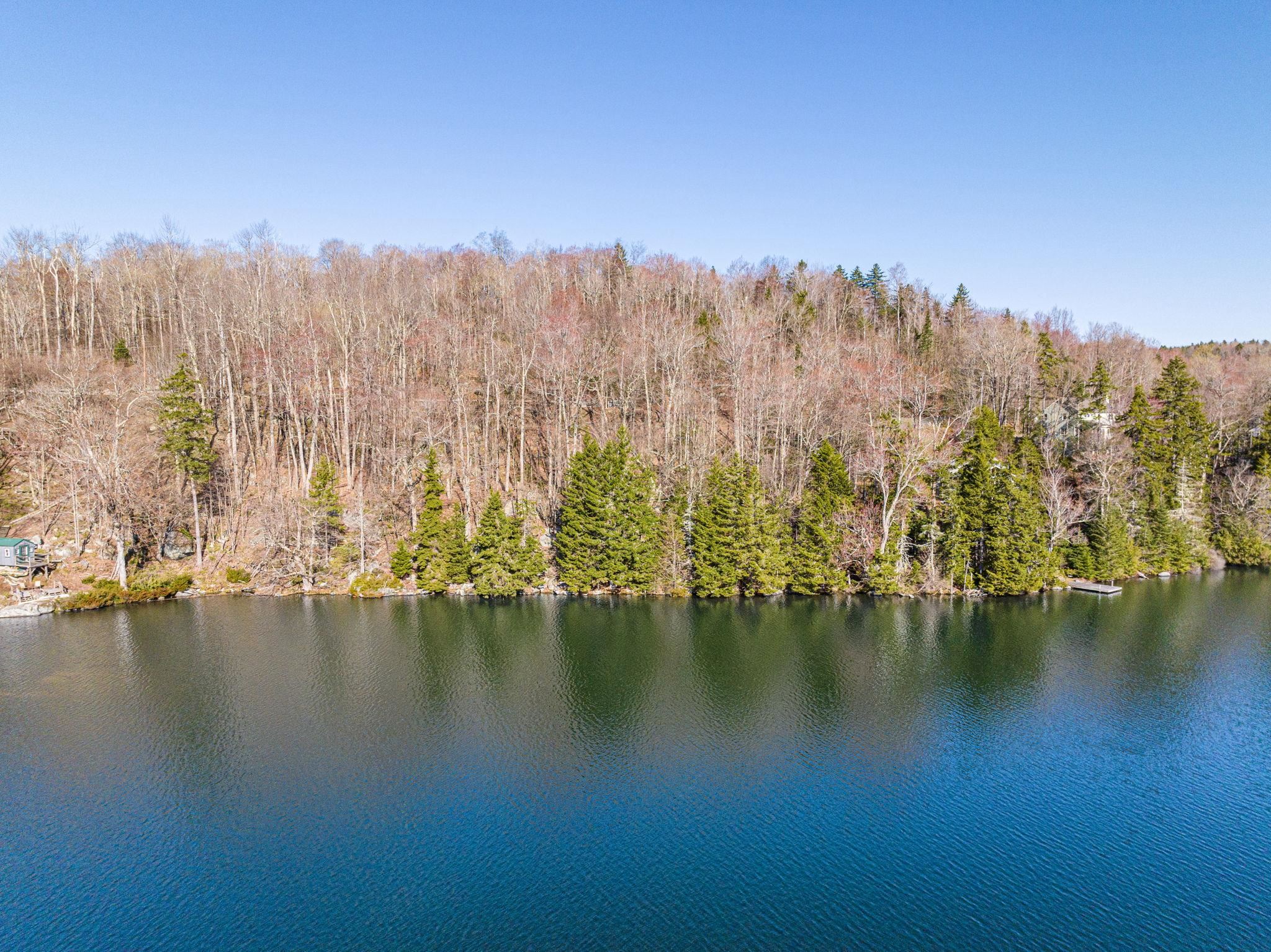 300' of exclusively  owned shoreline on Lake...